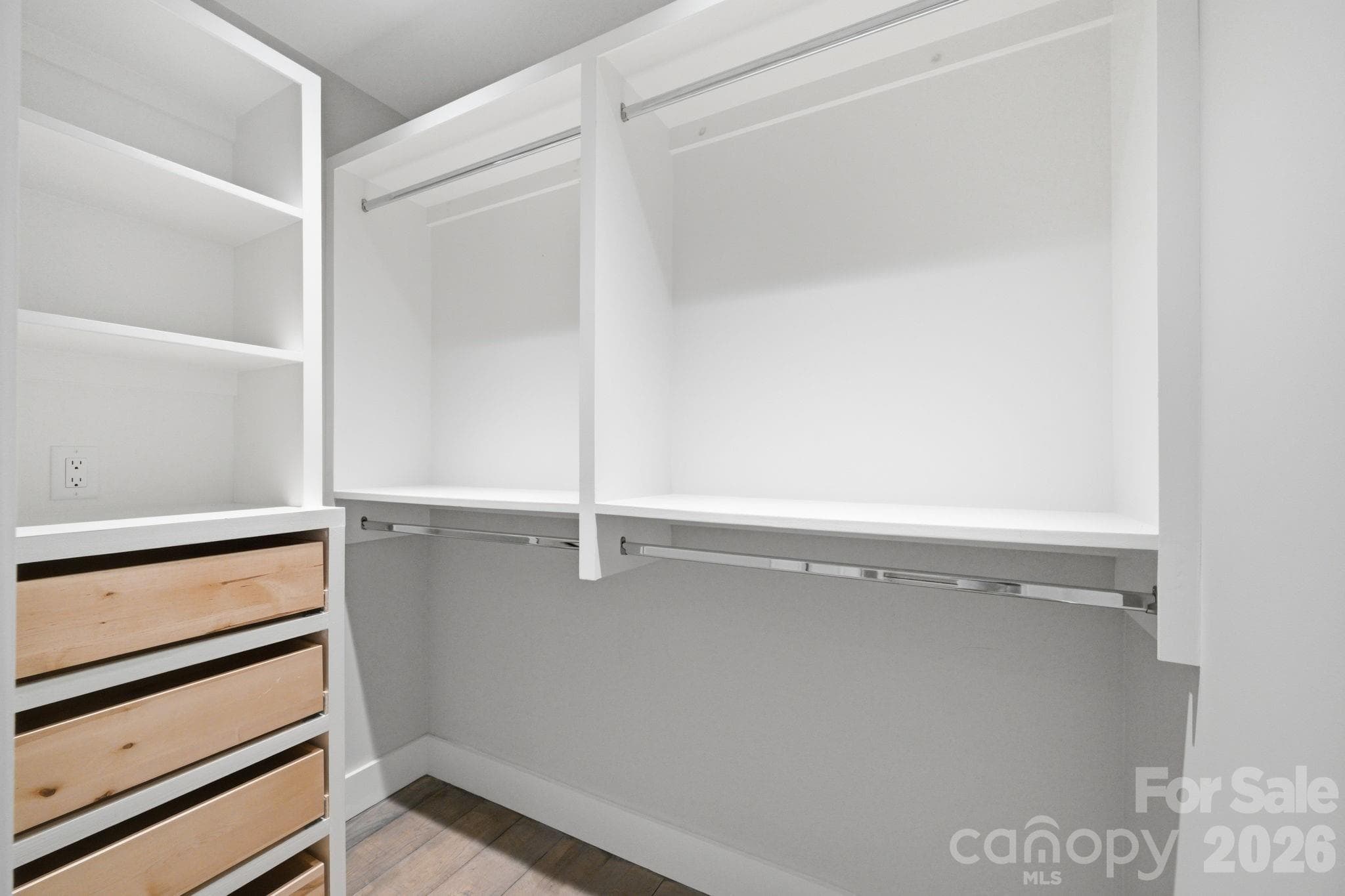 Primary Bedroom Walk-In Closet - 659 Clubhouse Drive, Banner Elk