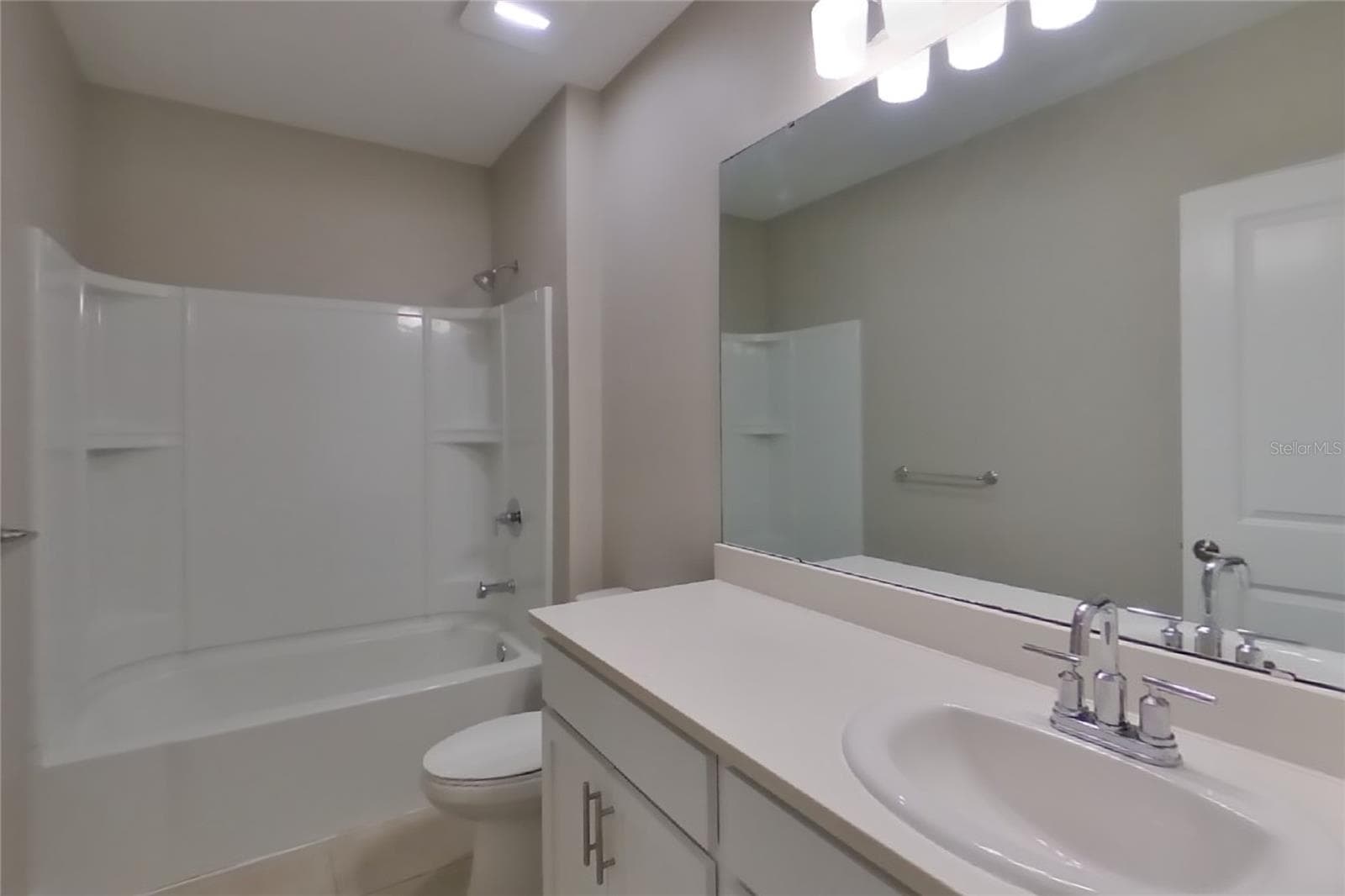 Single Family Residence at KISSIMMEE, photo 14 of 15