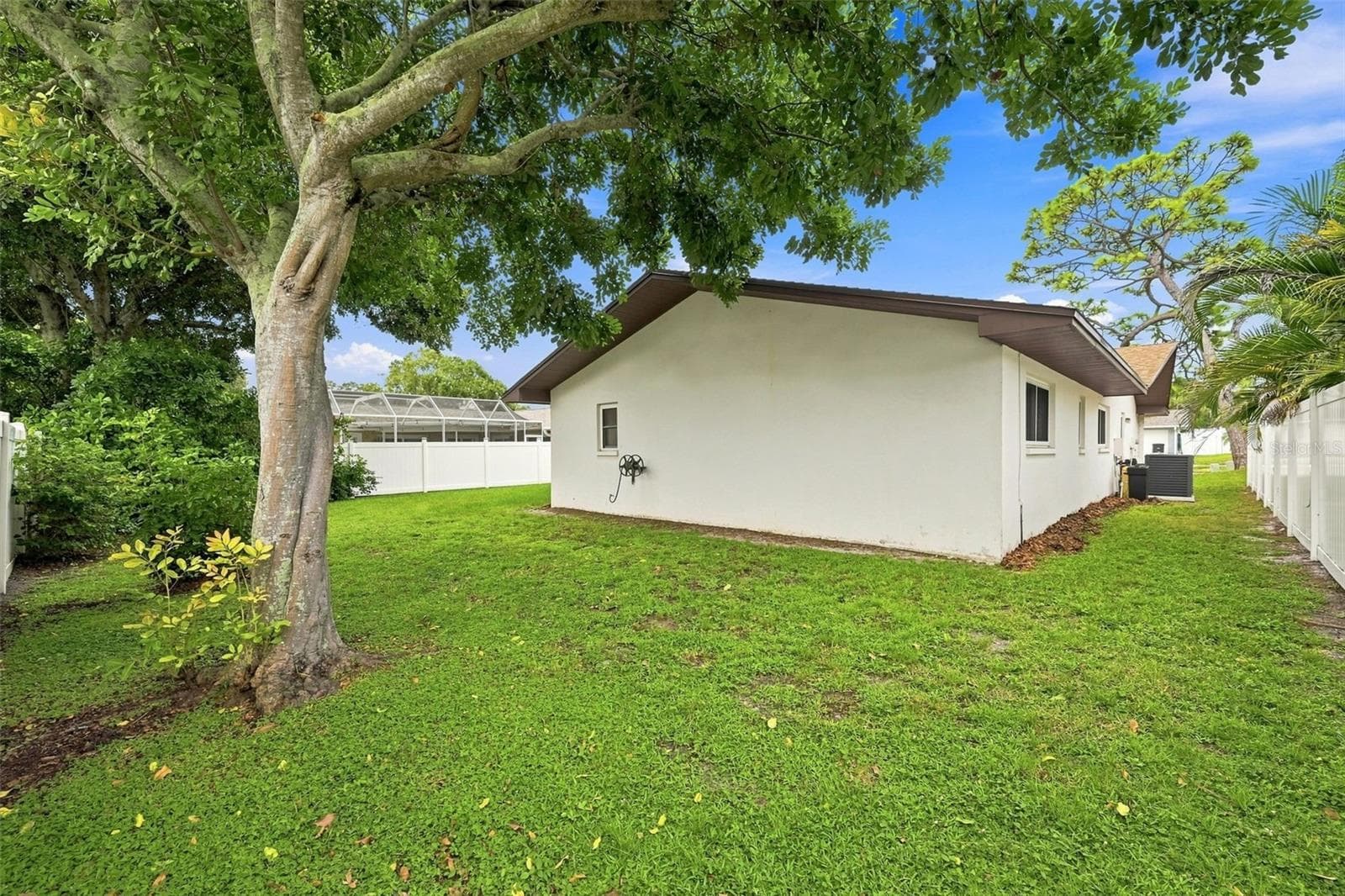 Single Family Residence at 203 HILLCREST DR, SAFETY HARBOR, photo 44 of 51