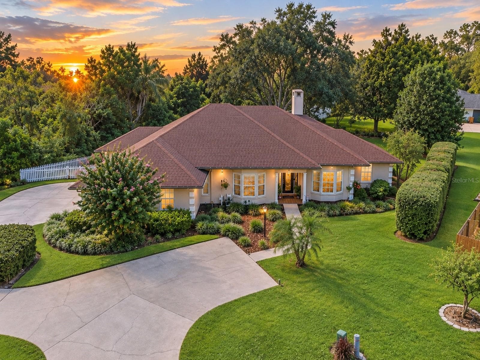 8732 SPRING CT