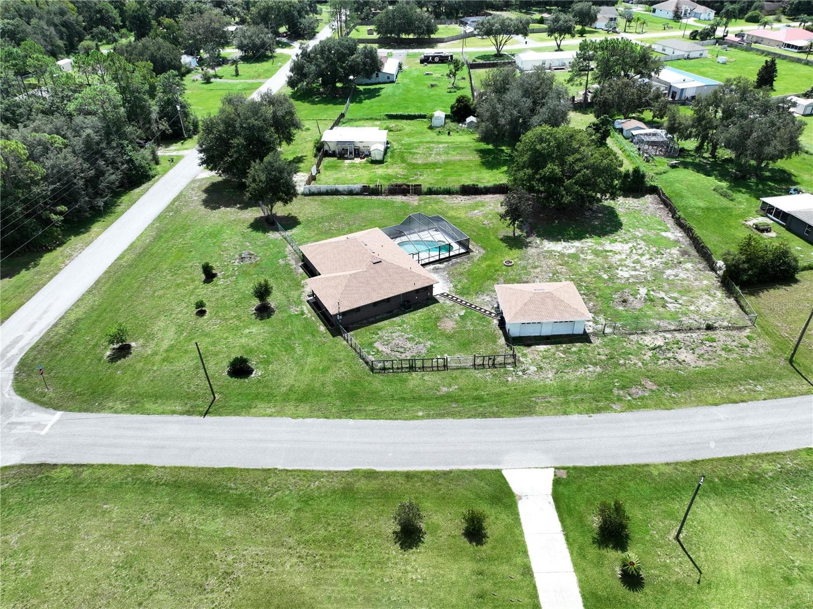 Single Family Residence at 4129 FOX RIDGE BLVD, WESLEY CHAPEL, photo 2 of 49