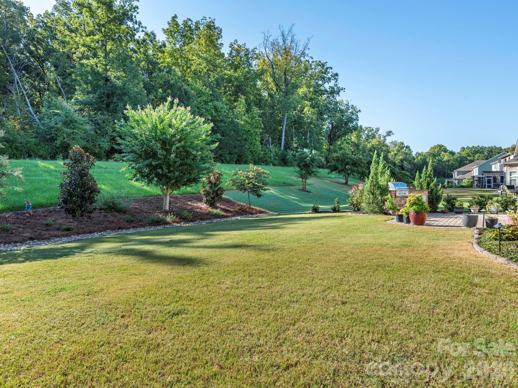 Single Family Residence at 8336 Breton Way, Harrisburg, photo 3 of 21