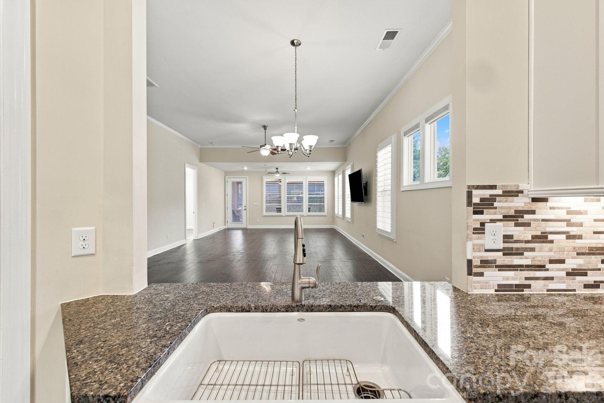 Single Family Residence at 8407 Festival Way, Charlotte, photo 16 of 34