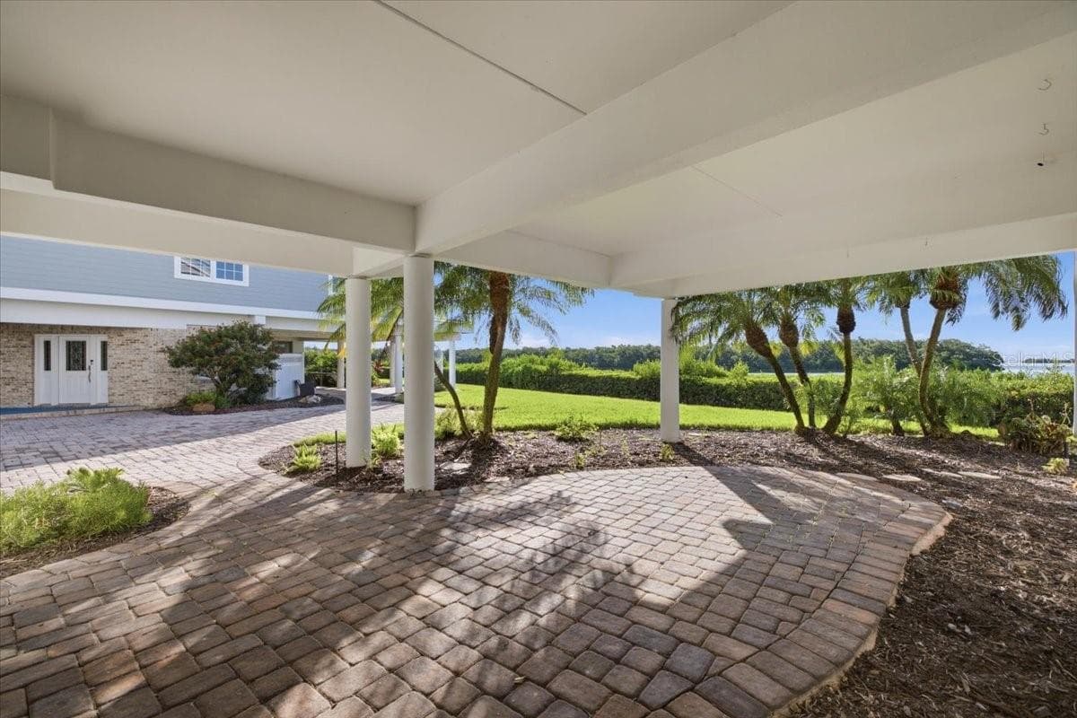 Condominium at 13 TIDY ISLAND BLVD #13, BRADENTON, photo 5 of 66