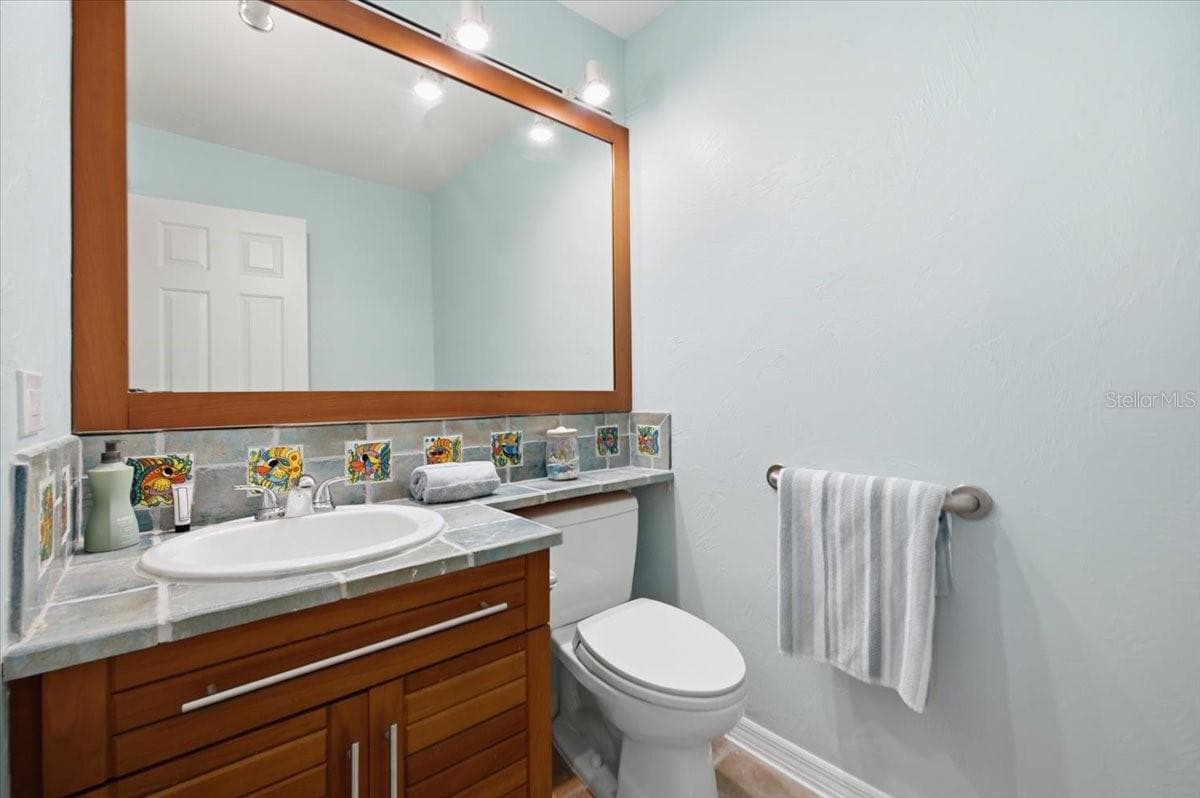 Condominium at 13 TIDY ISLAND BLVD #13, BRADENTON, photo 24 of 66