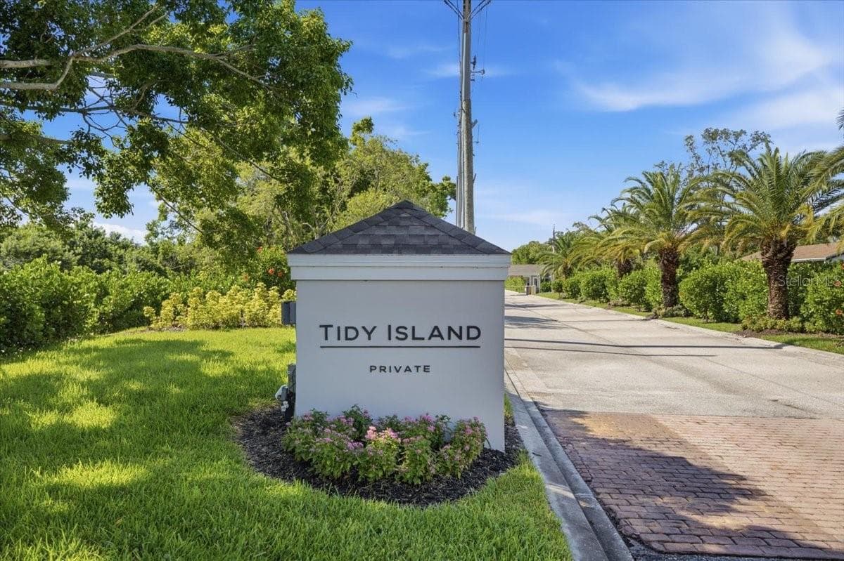 Condominium at 13 TIDY ISLAND BLVD #13, BRADENTON, photo 51 of 66