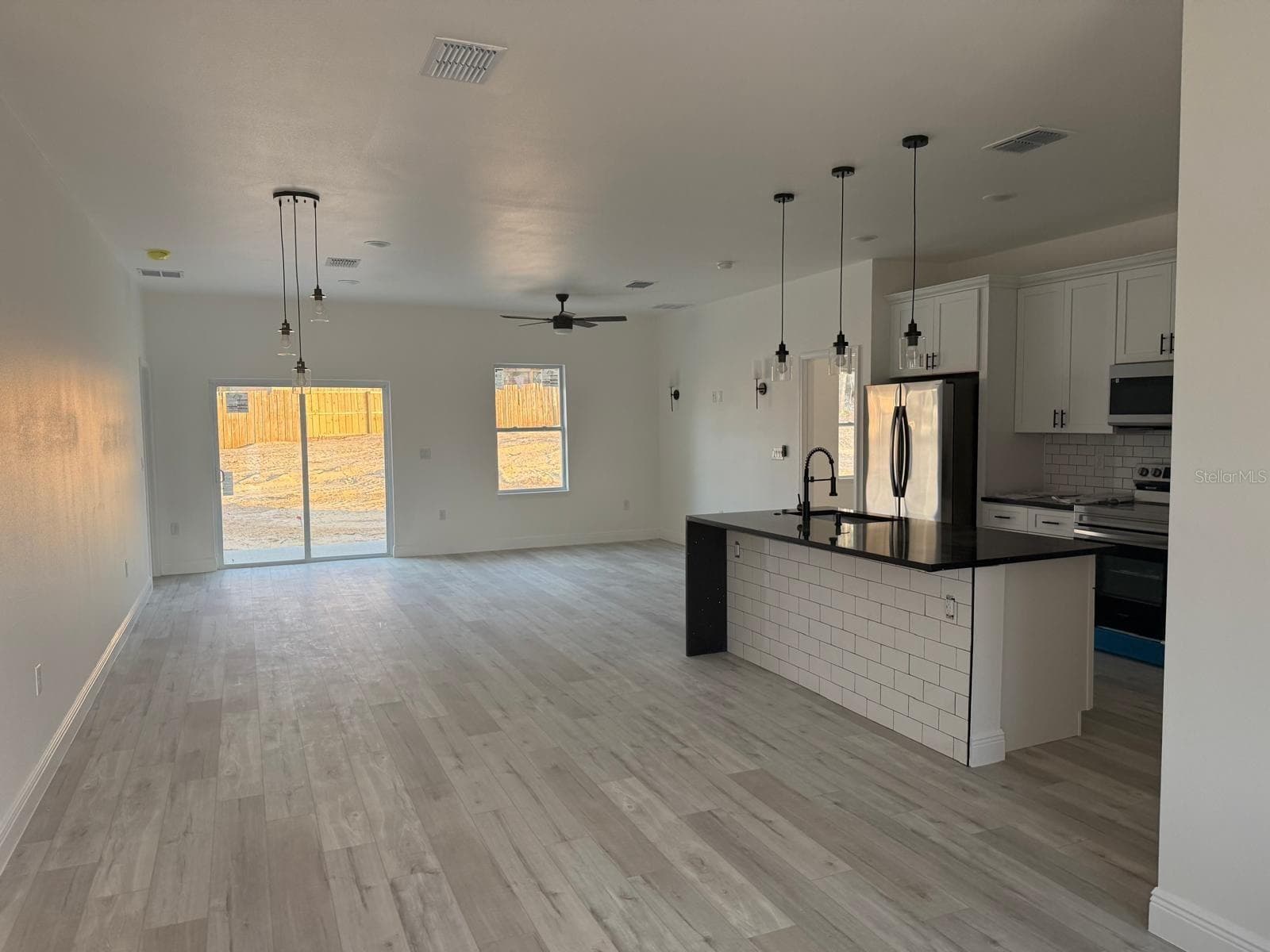 Single Family Residence at 13281 SW 42ND CIR, OCALA, photo 4 of 27