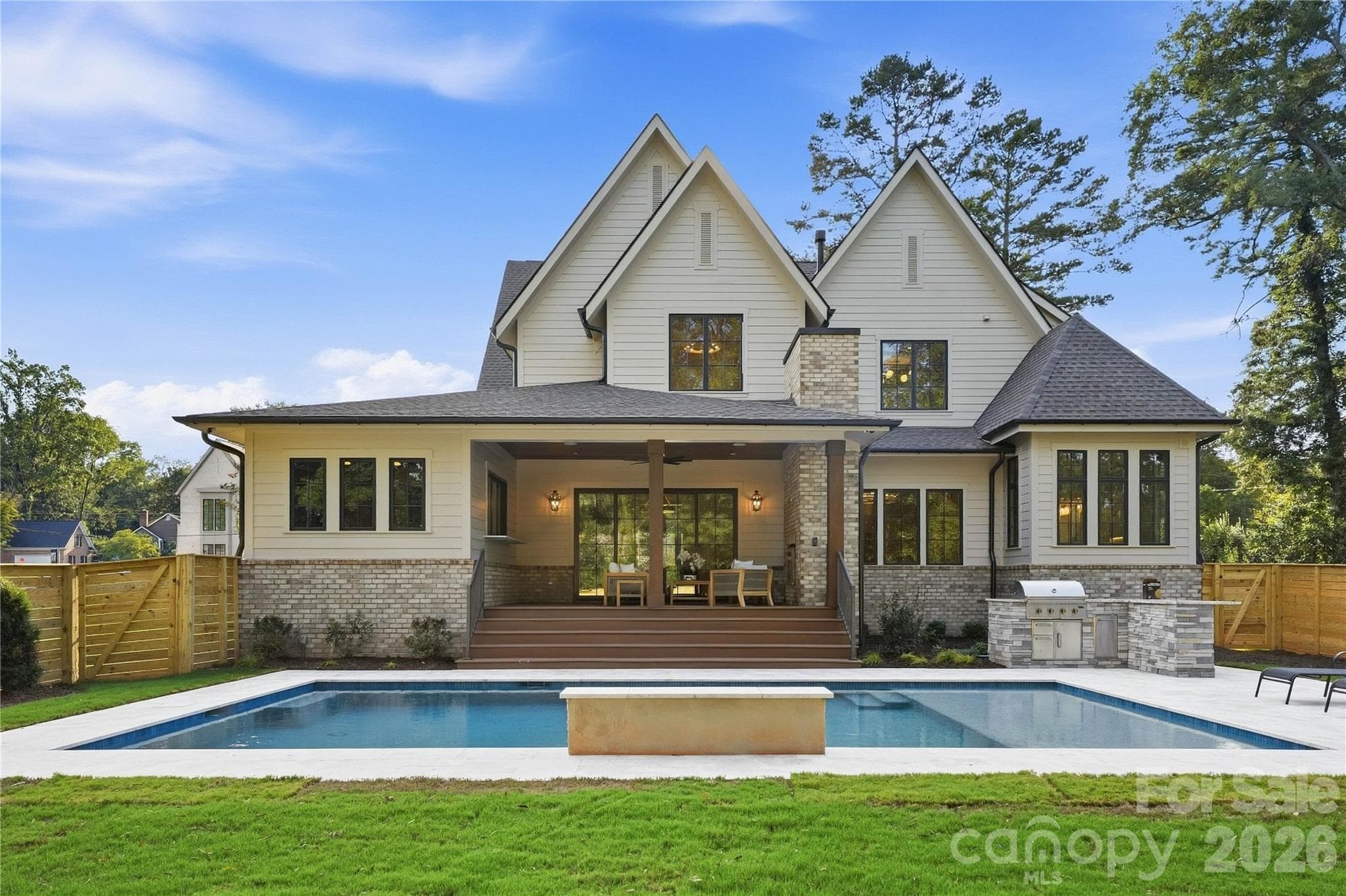 Single Family Residence at 617 Shelton Street, Charlotte, photo 2 of 47