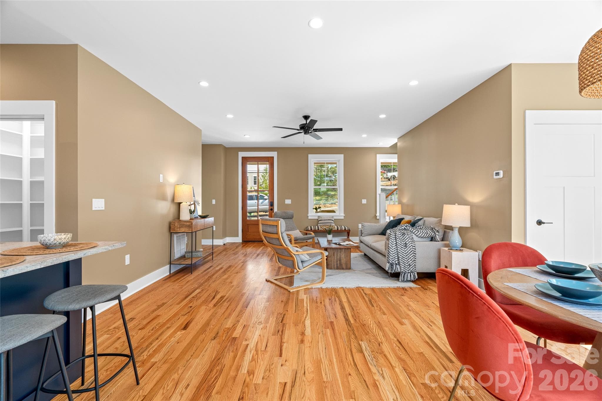 Single Family Residence at 112 Alma Lane, Asheville, photo 7 of 39