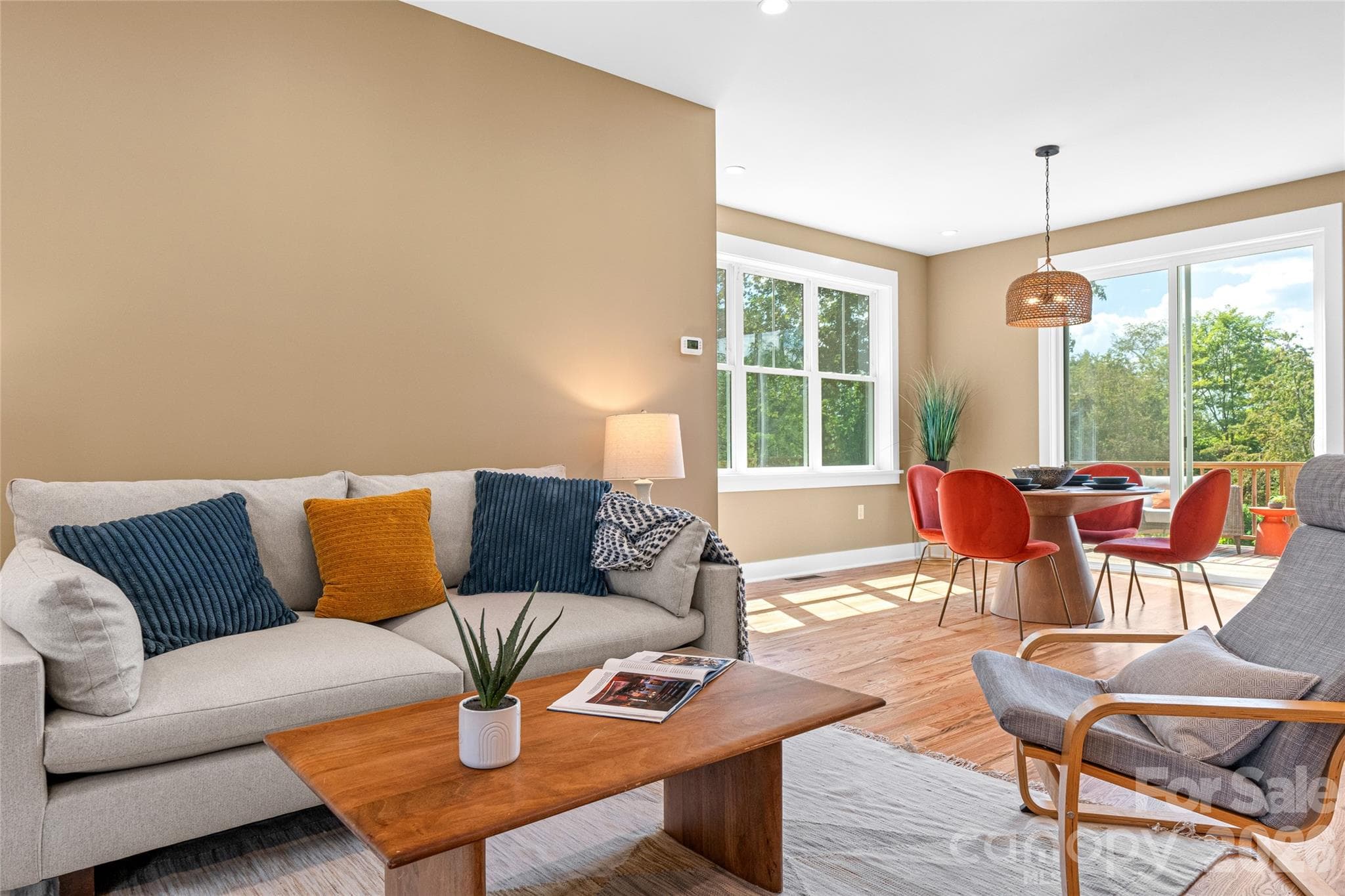 Single Family Residence at 112 Alma Lane, Asheville, photo 10 of 39