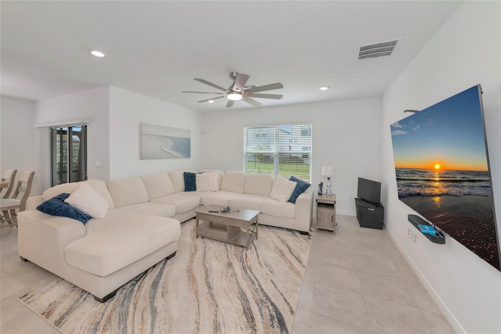 Single Family Residence at 11742 MOONSAIL DR, PARRISH, photo 4 of 70
