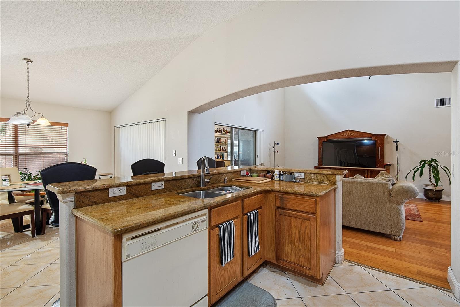 Single Family Residence at 239 LARGOVISTA DR, OAKLAND, photo 43 of 81