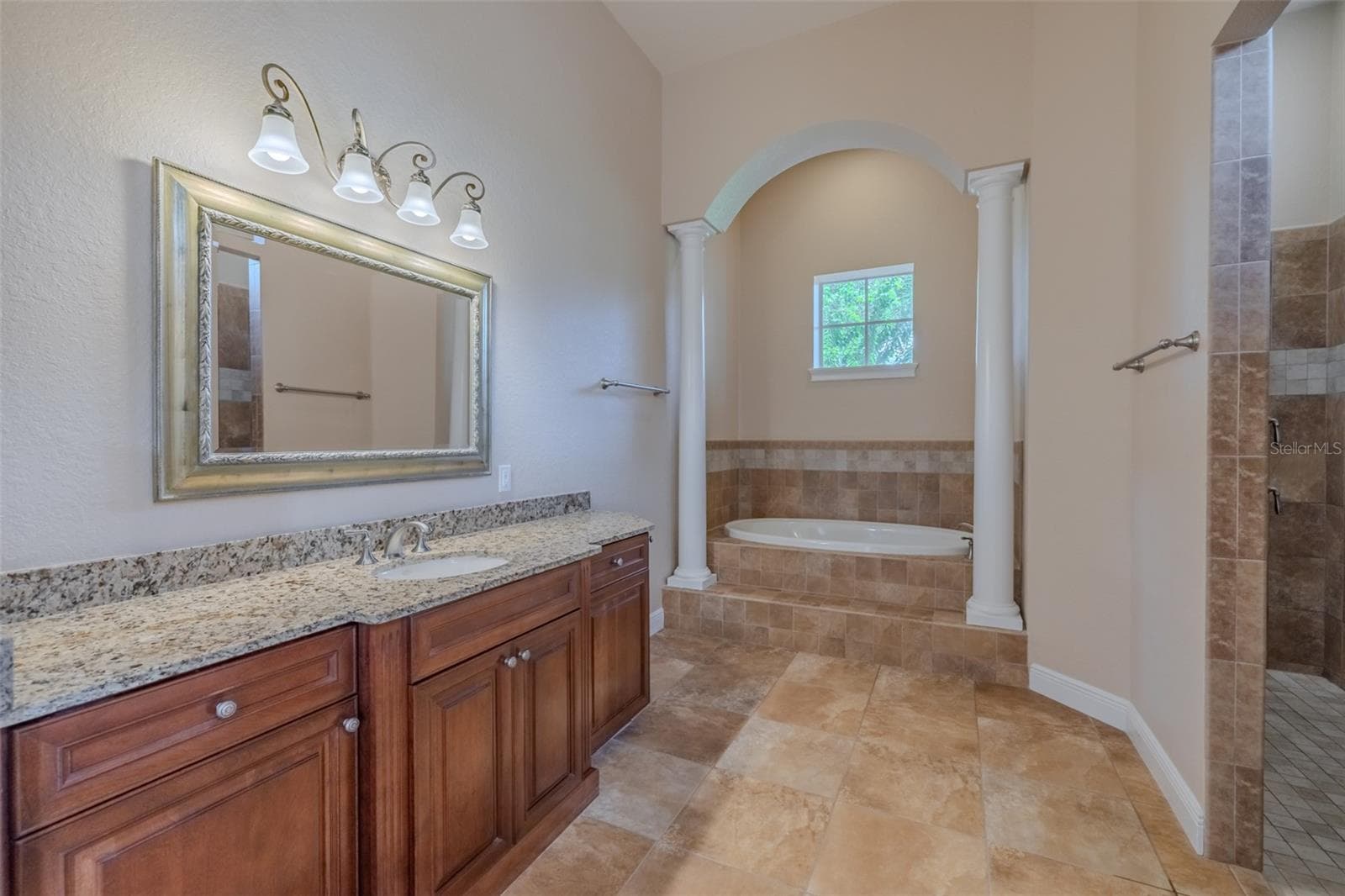 Single Family Residence at 10501 BROADLAND PASS, THONOTOSASSA, photo 39 of 98