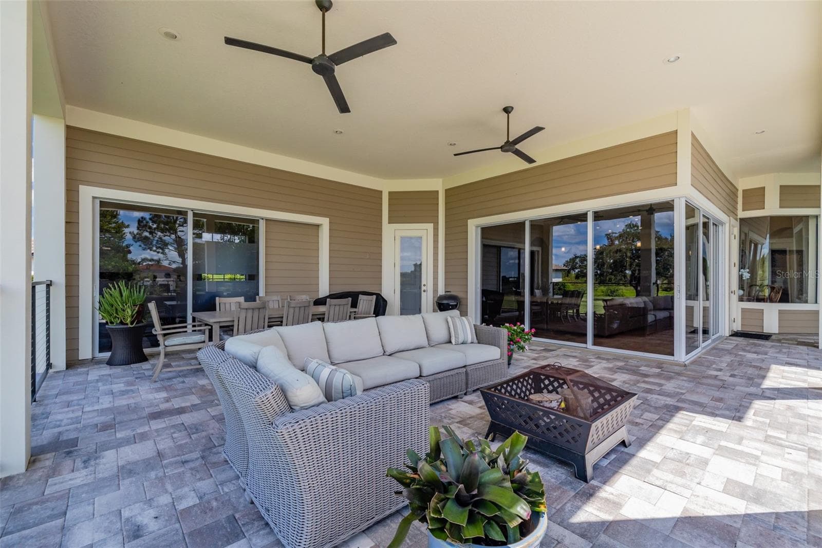 Single Family Residence at 10501 BROADLAND PASS, THONOTOSASSA, photo 58 of 98