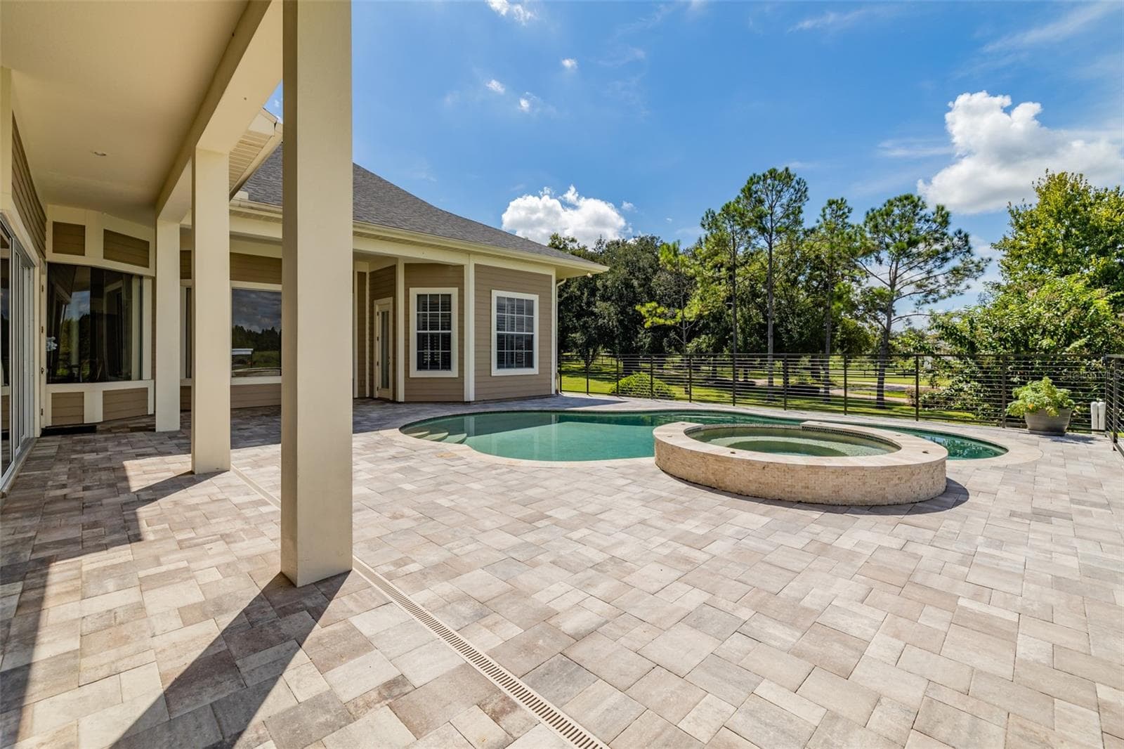 Single Family Residence at 10501 BROADLAND PASS, THONOTOSASSA, photo 68 of 98