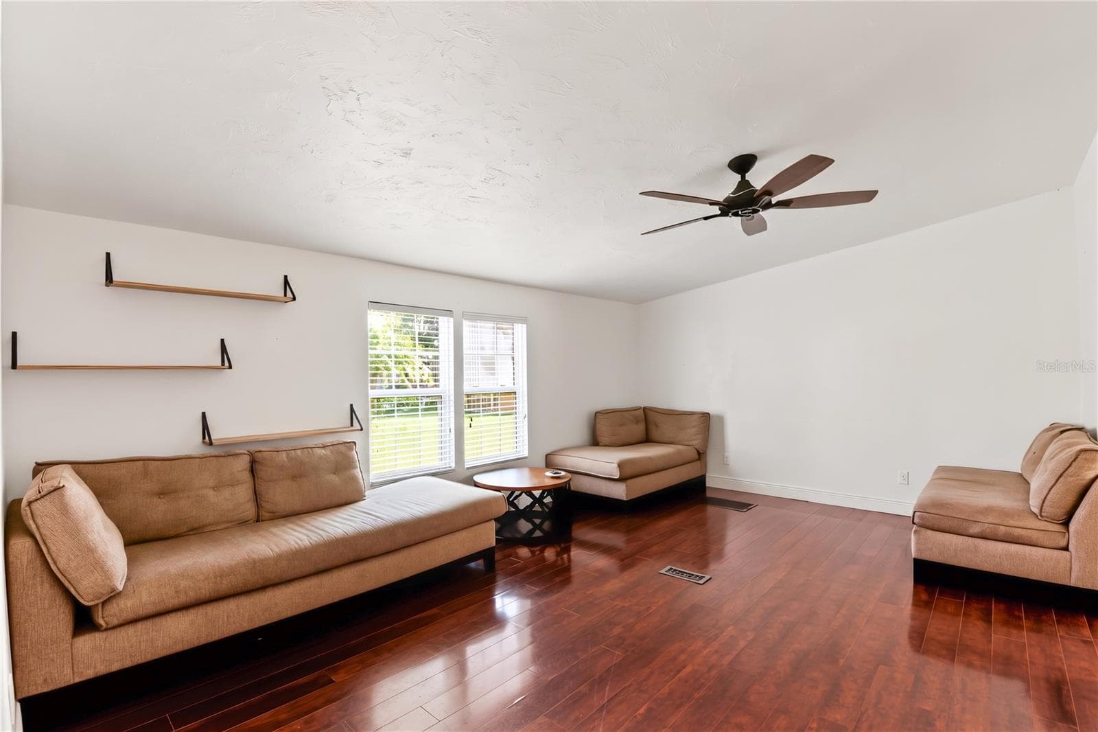 Single Family Residence at 5005 SPIRAL WAY, ST CLOUD, photo 3 of 26