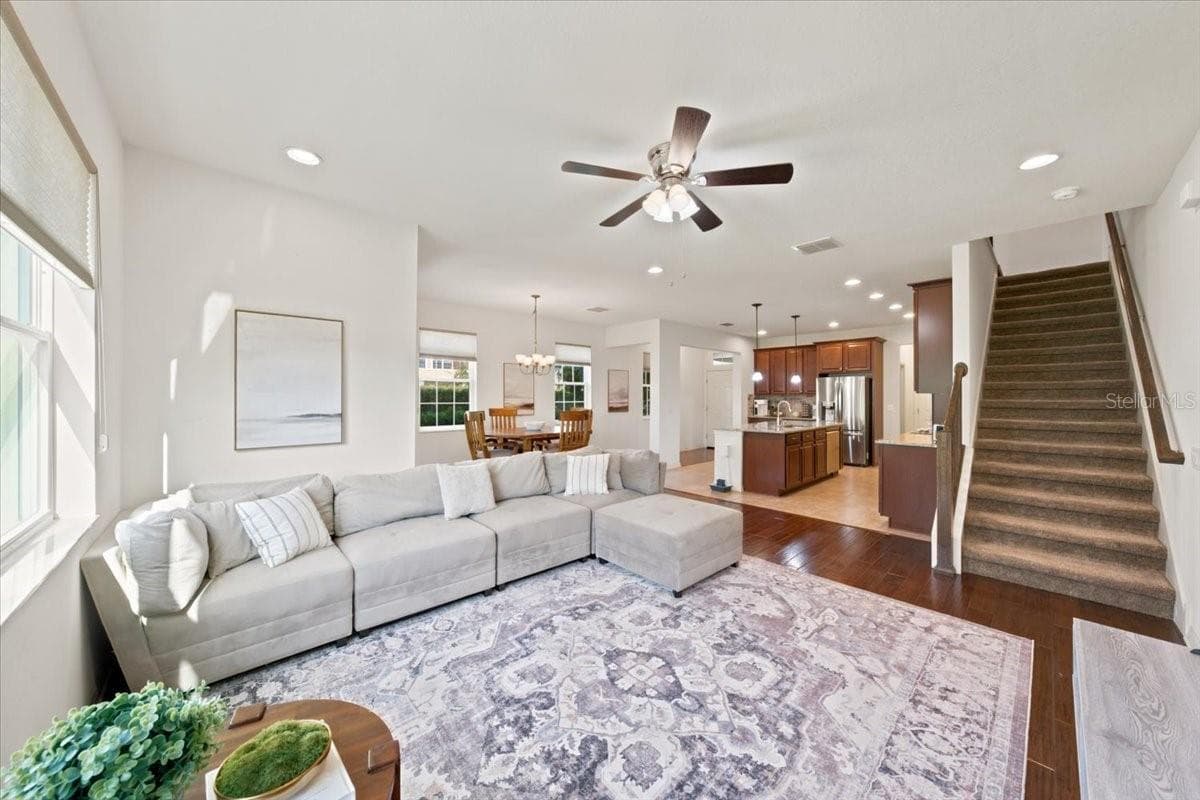 Townhouse at 9128 CAROLINA WREN DR, TAMPA, photo 4 of 29