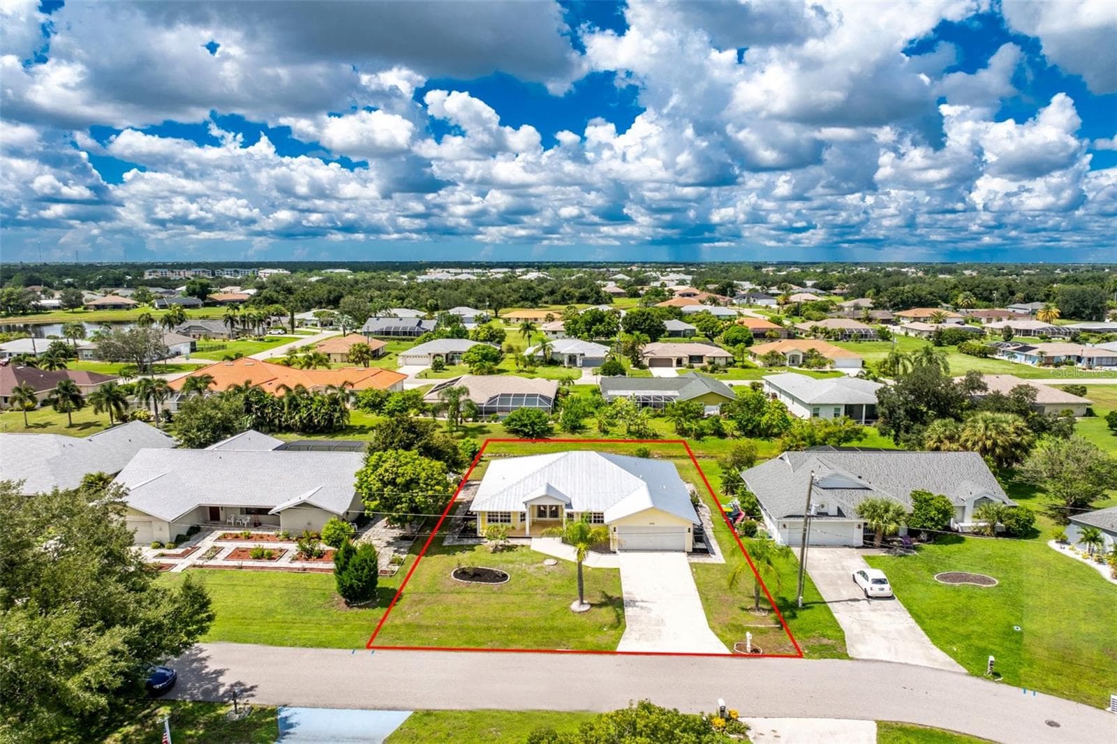 Single Family Residence at 2169 PAGODA LN, PUNTA GORDA, photo 32 of 37