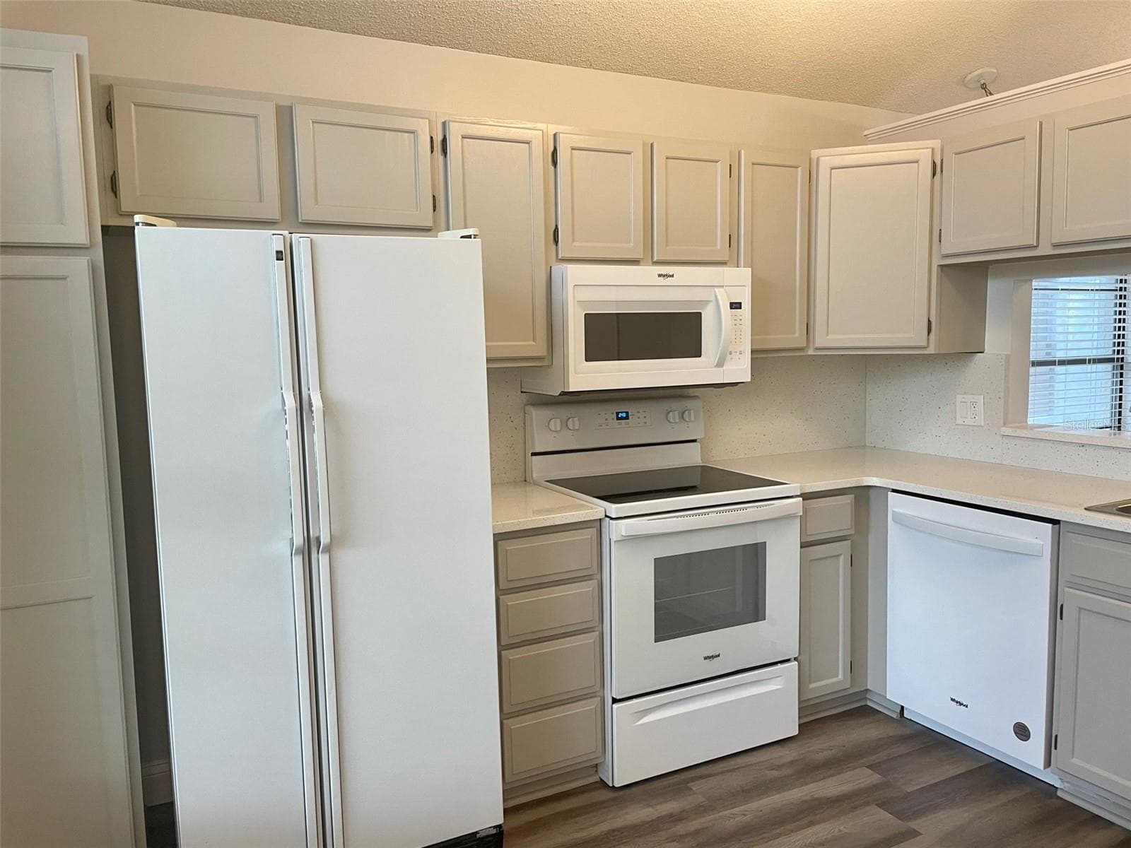 Single Family Residence at 878 E CHARING CROSS CIR, LAKE MARY, photo 13 of 40