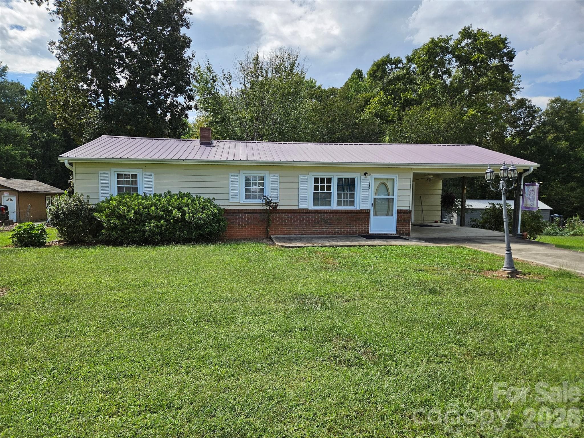 2648 Rose Place