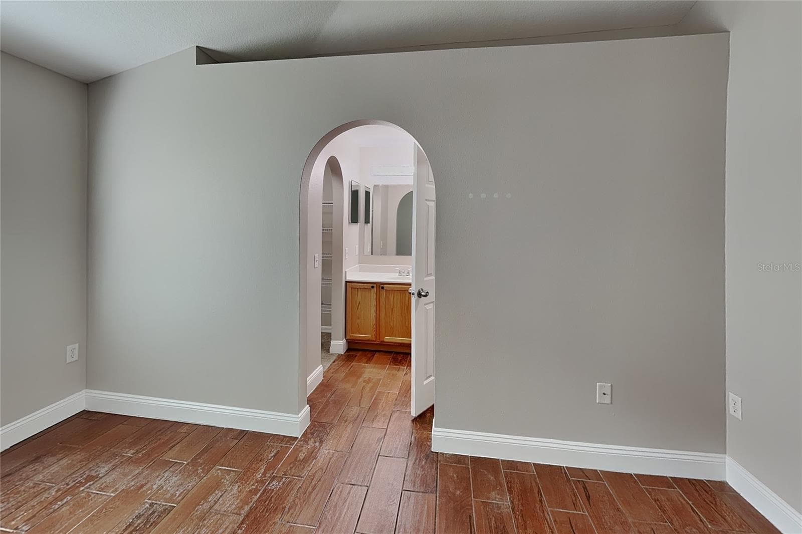 Single Family Residence at DADE CITY, photo 7 of 17