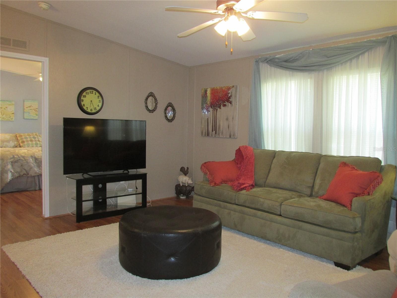 Manufactured Home at 54 SADDLEBAG TRL, LAKE WALES, photo 3 of 39