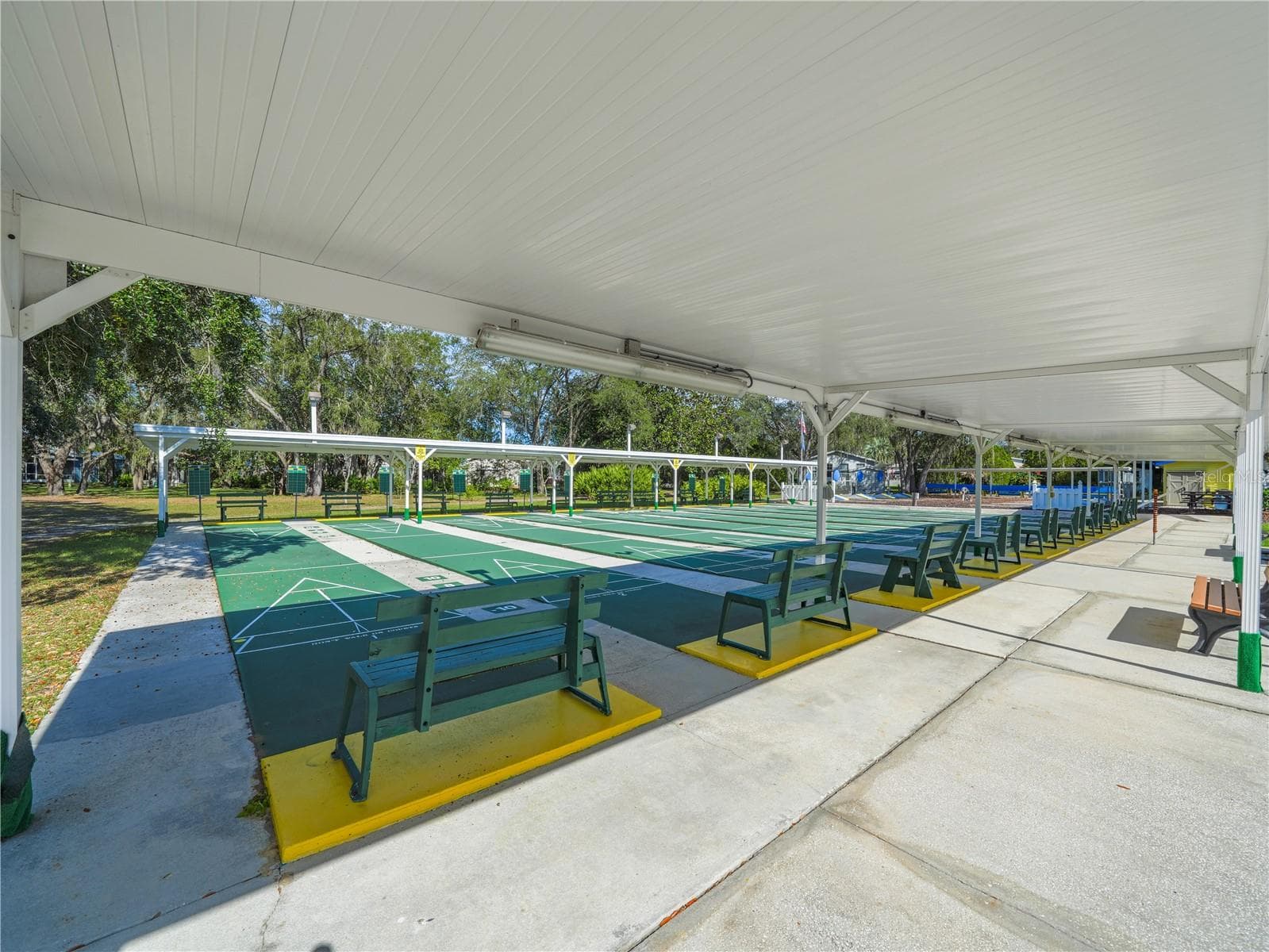 Manufactured Home at 54 SADDLEBAG TRL, LAKE WALES, photo 38 of 39