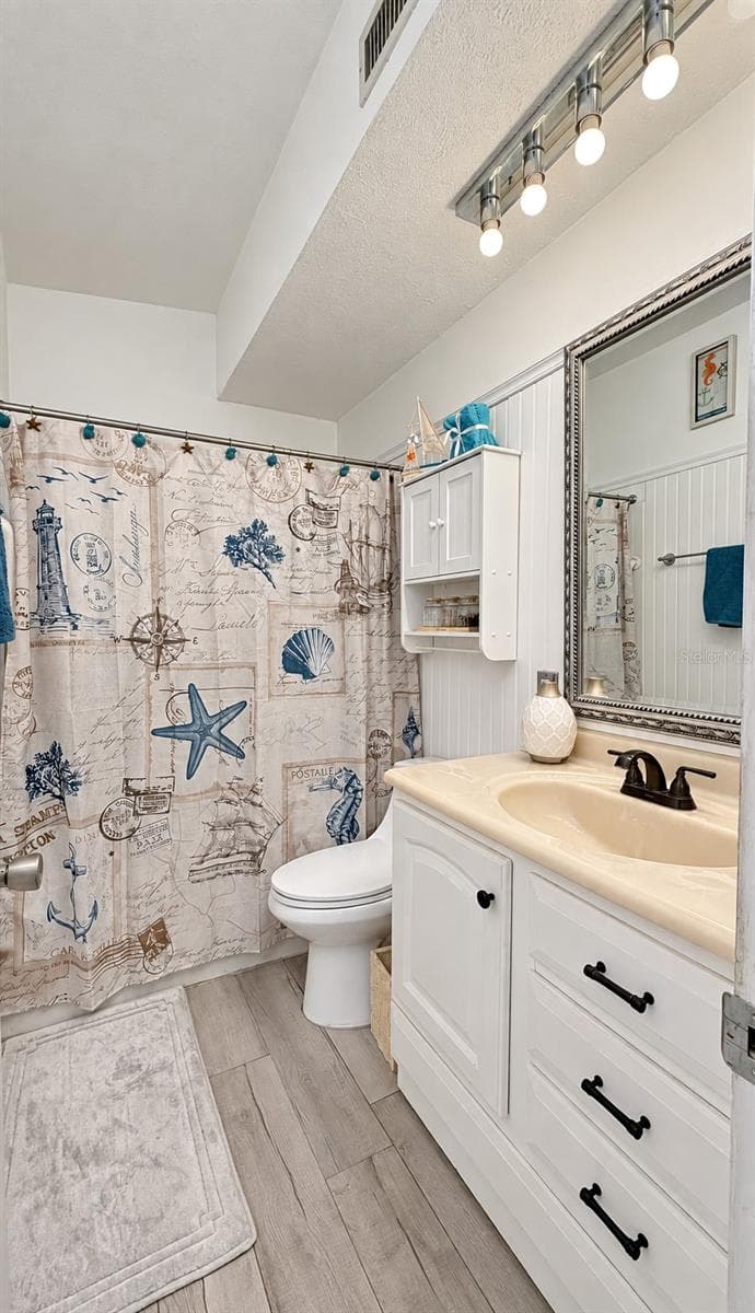 Bathroom - 254 WERTZ DR, LARGO