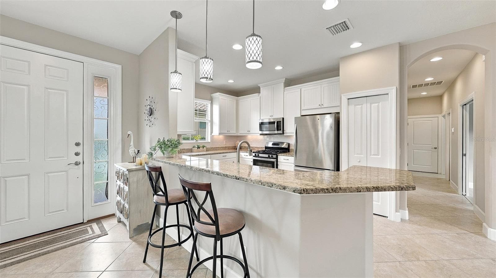 Single Family Residence at 5021 SAVONA RUN, BRADENTON, photo 6 of 69