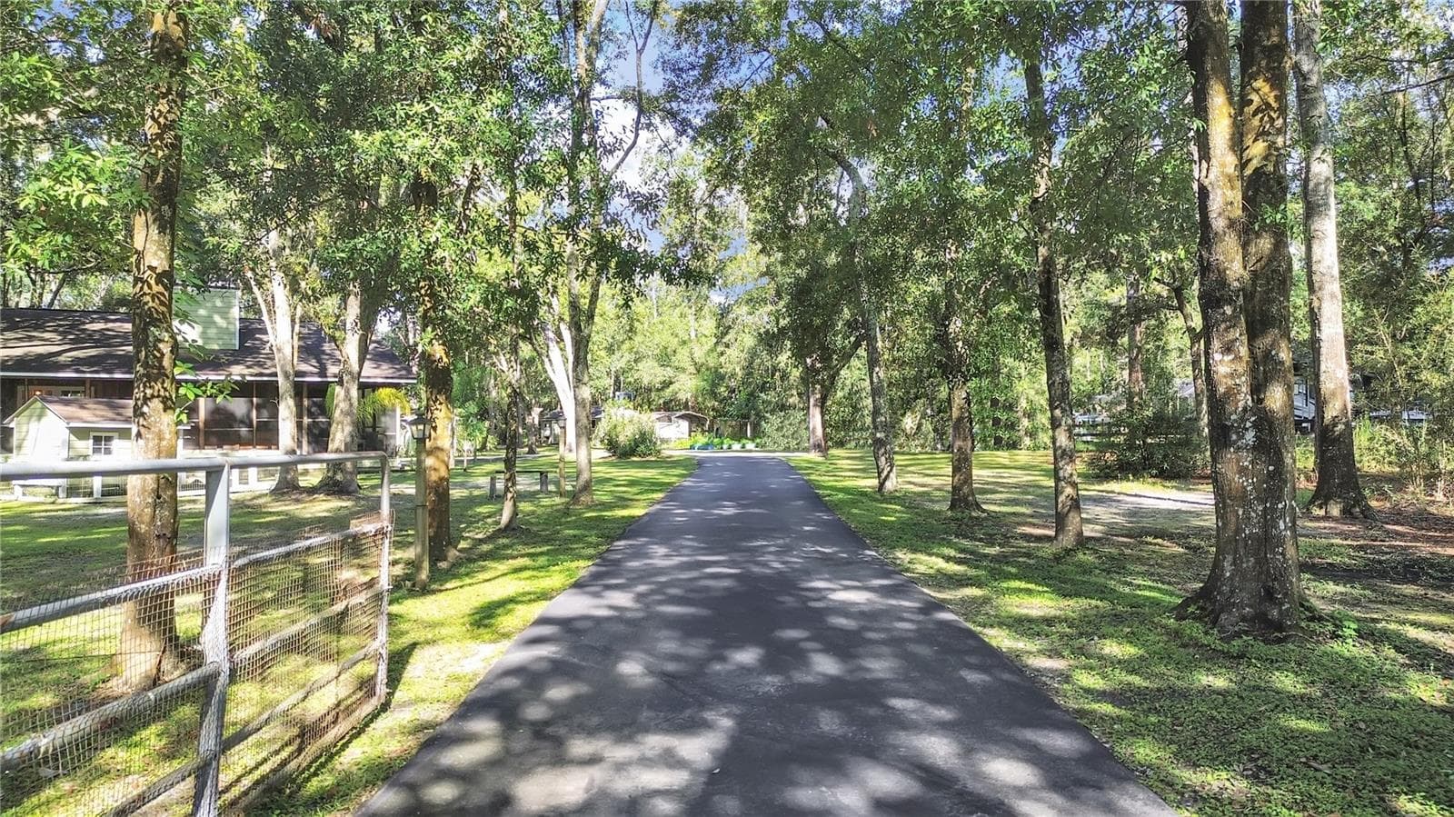 Single Family Residence at 6075 COUNTRY CLUB RD, ZEPHYRHILLS, photo 5 of 47