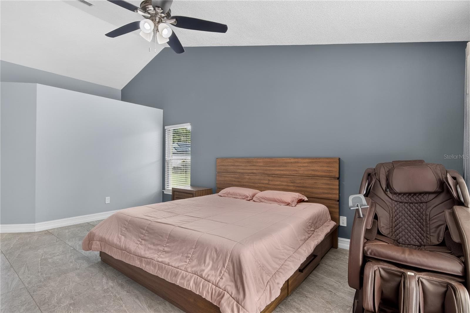 Single Family Residence at 319 OAKWOOD CT, LAKE MARY, photo 24 of 72