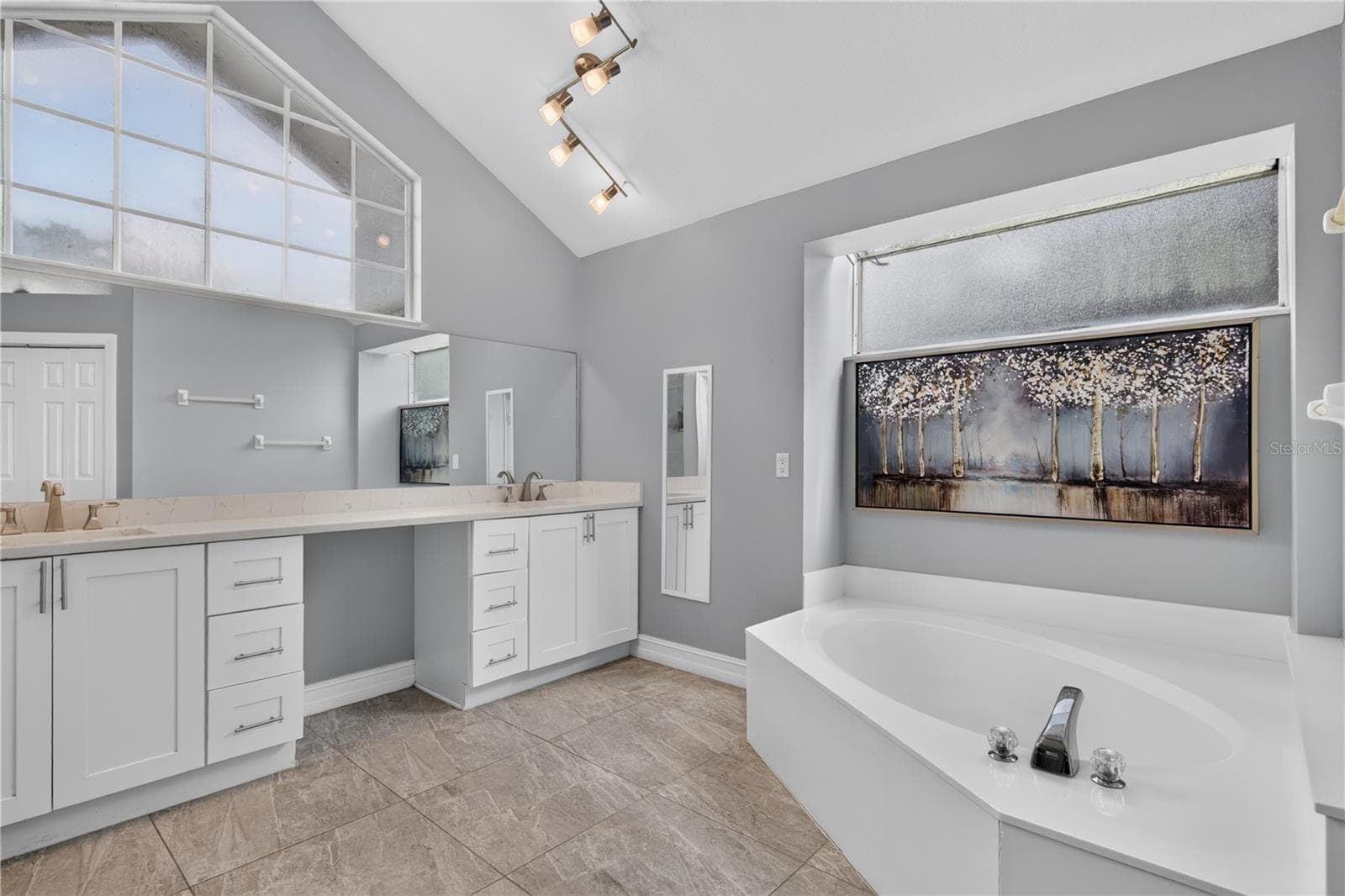 Single Family Residence at 319 OAKWOOD CT, LAKE MARY, photo 26 of 72