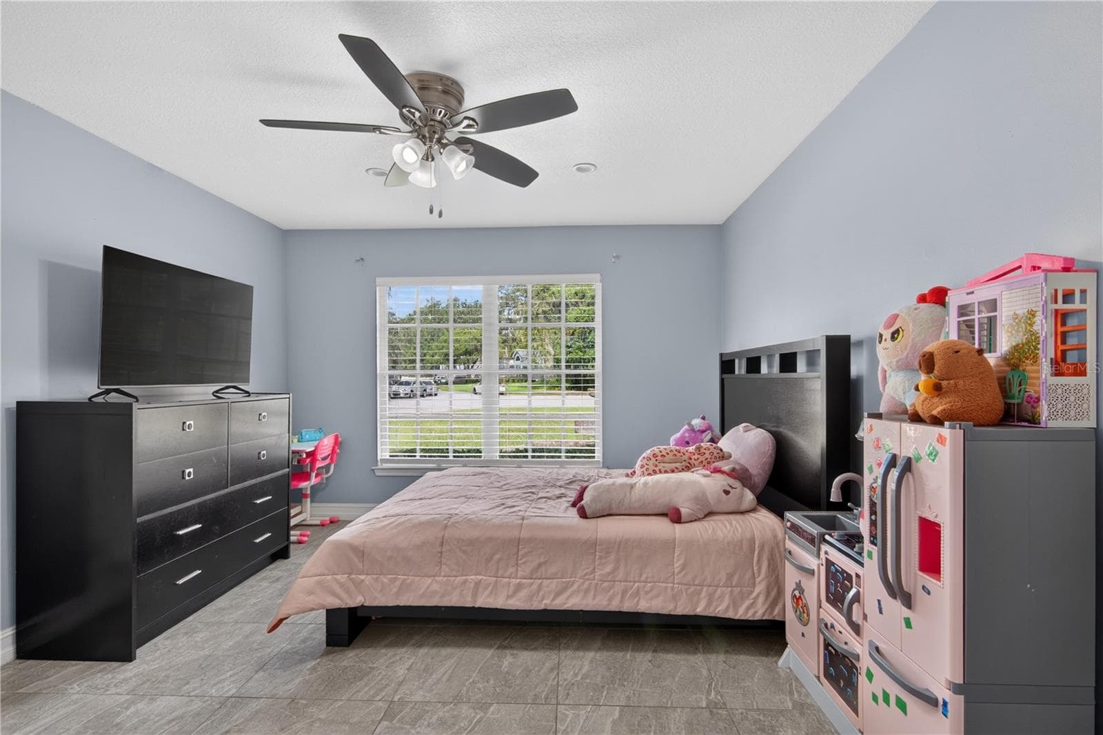 Single Family Residence at 319 OAKWOOD CT, LAKE MARY, photo 28 of 72