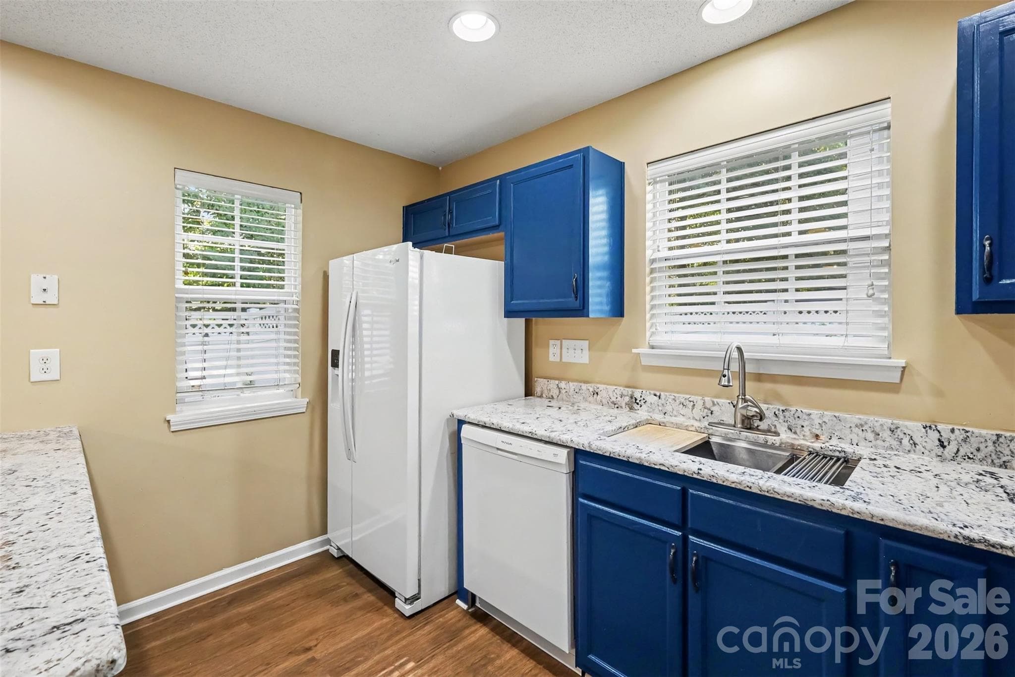 Townhouse at 10134 Frosty Lane, Charlotte, photo 11 of 26
