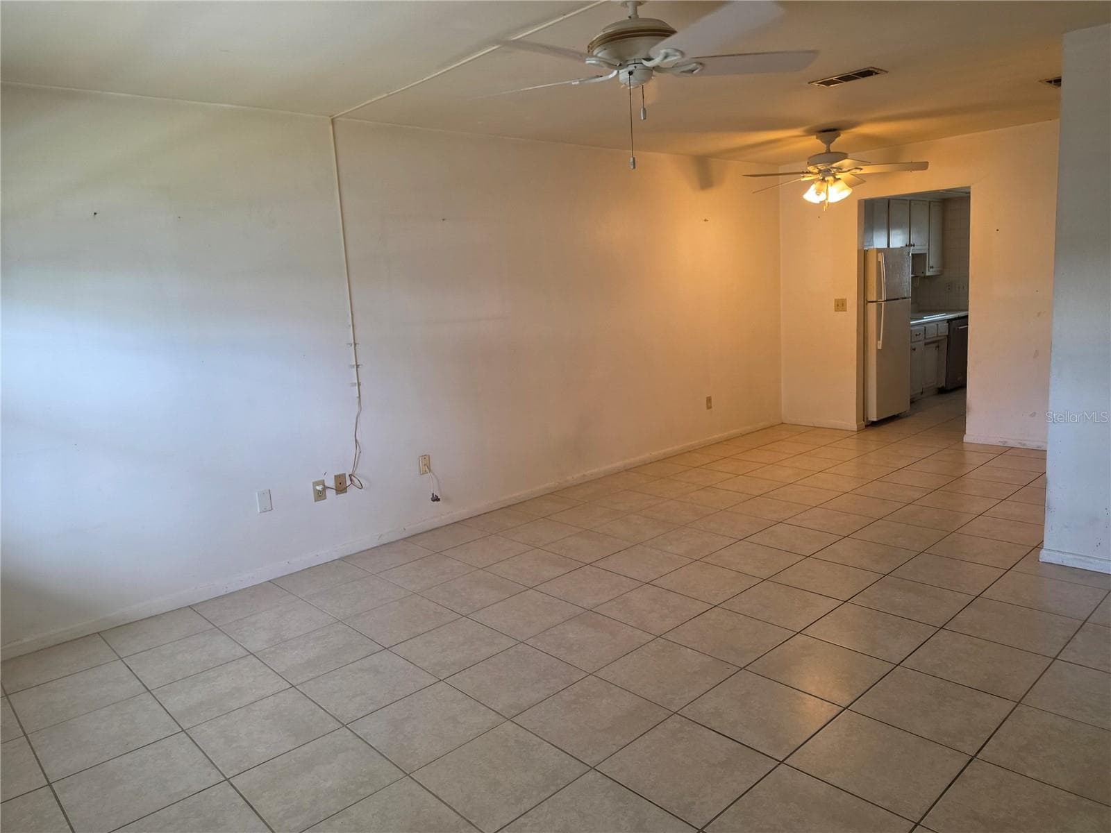 Living and Dining Rooms - 5850 21ST ST N #15, ST PETERSBURG