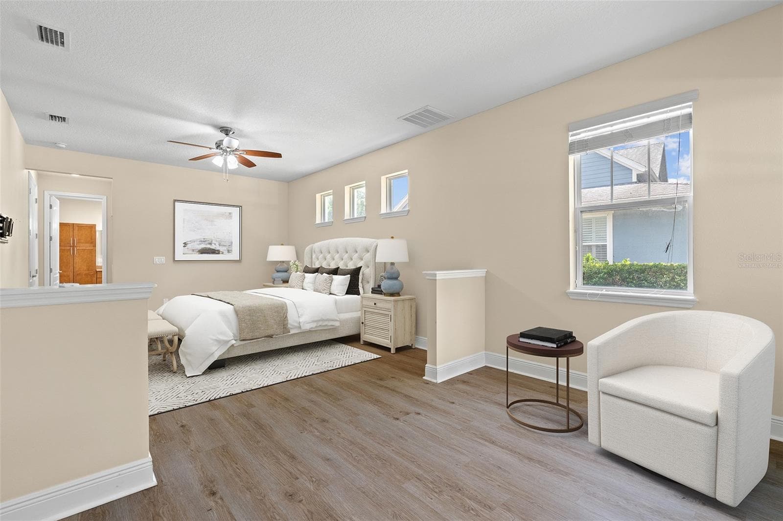 Virtually Staged Owner's Suite - 3353 SCHOOLHOUSE RD, ST CLOUD