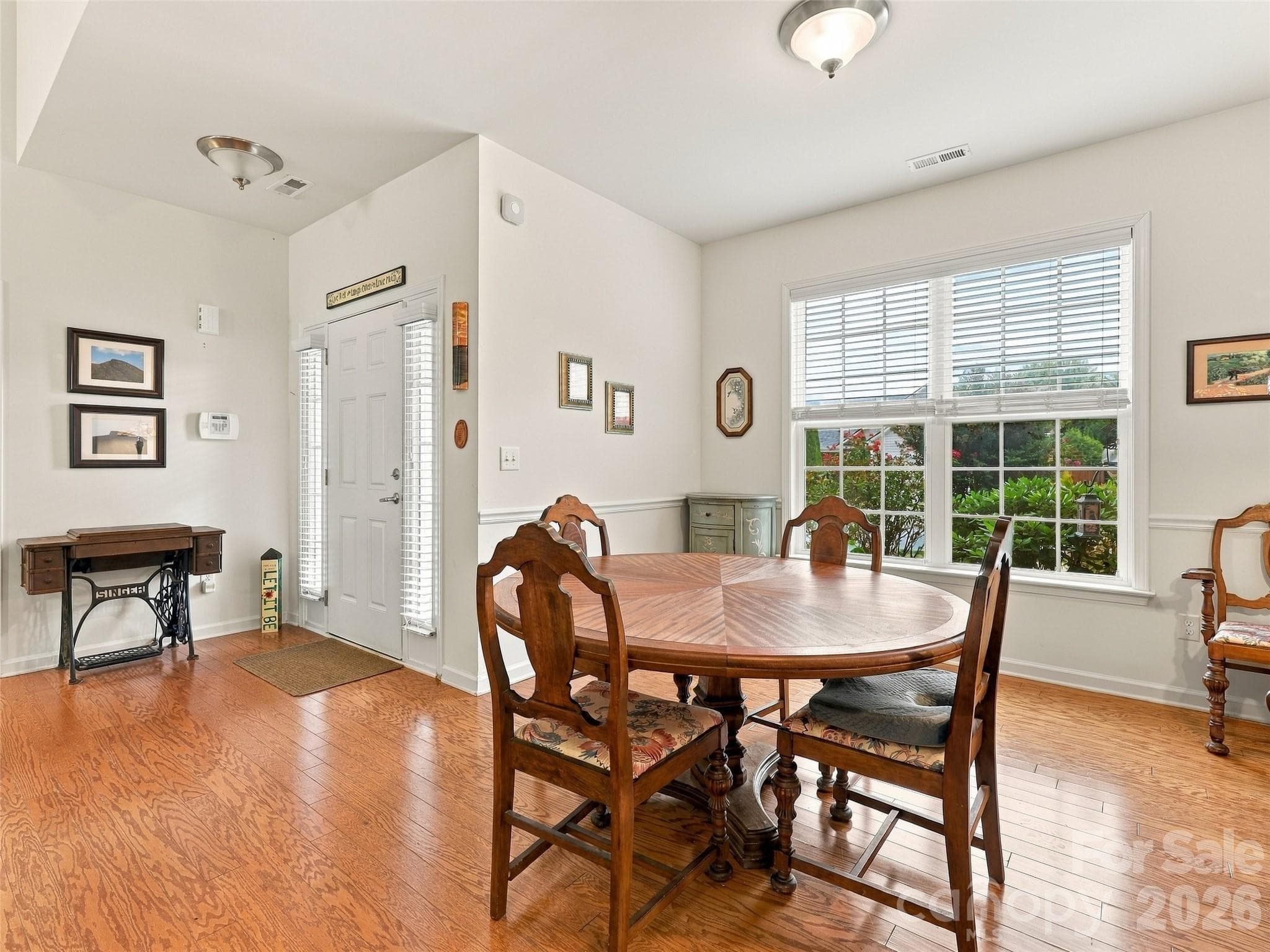 Single Family Residence at 78 Brookstone Court, Hendersonville, photo 22 of 48