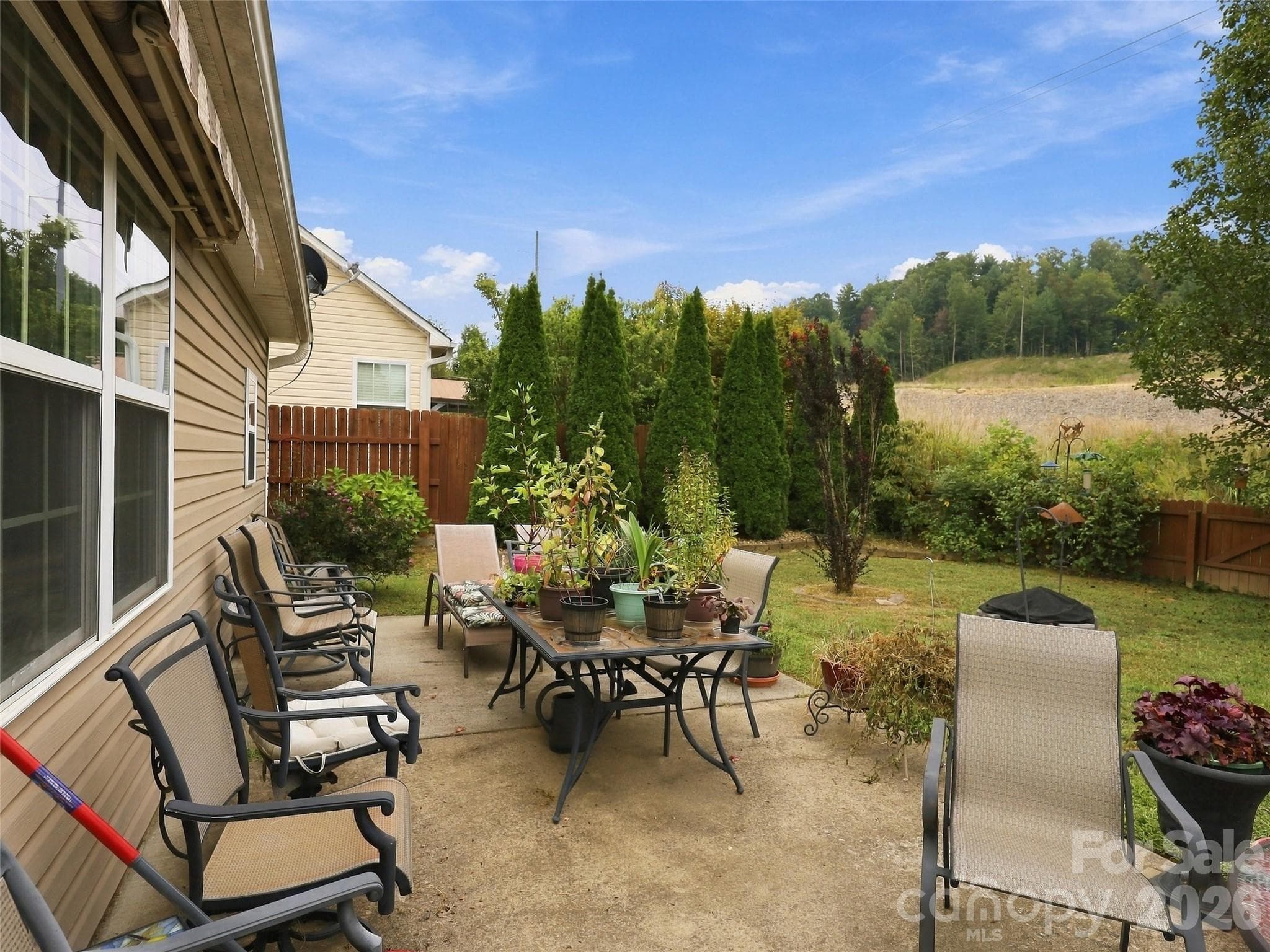 Single Family Residence at 78 Brookstone Court, Hendersonville, photo 42 of 48
