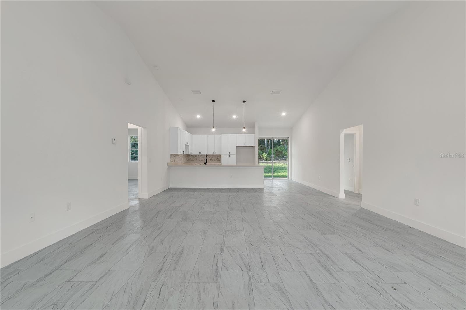 Single Family Residence at 1115 W CARY DR, CITRUS SPRINGS, photo 8 of 35