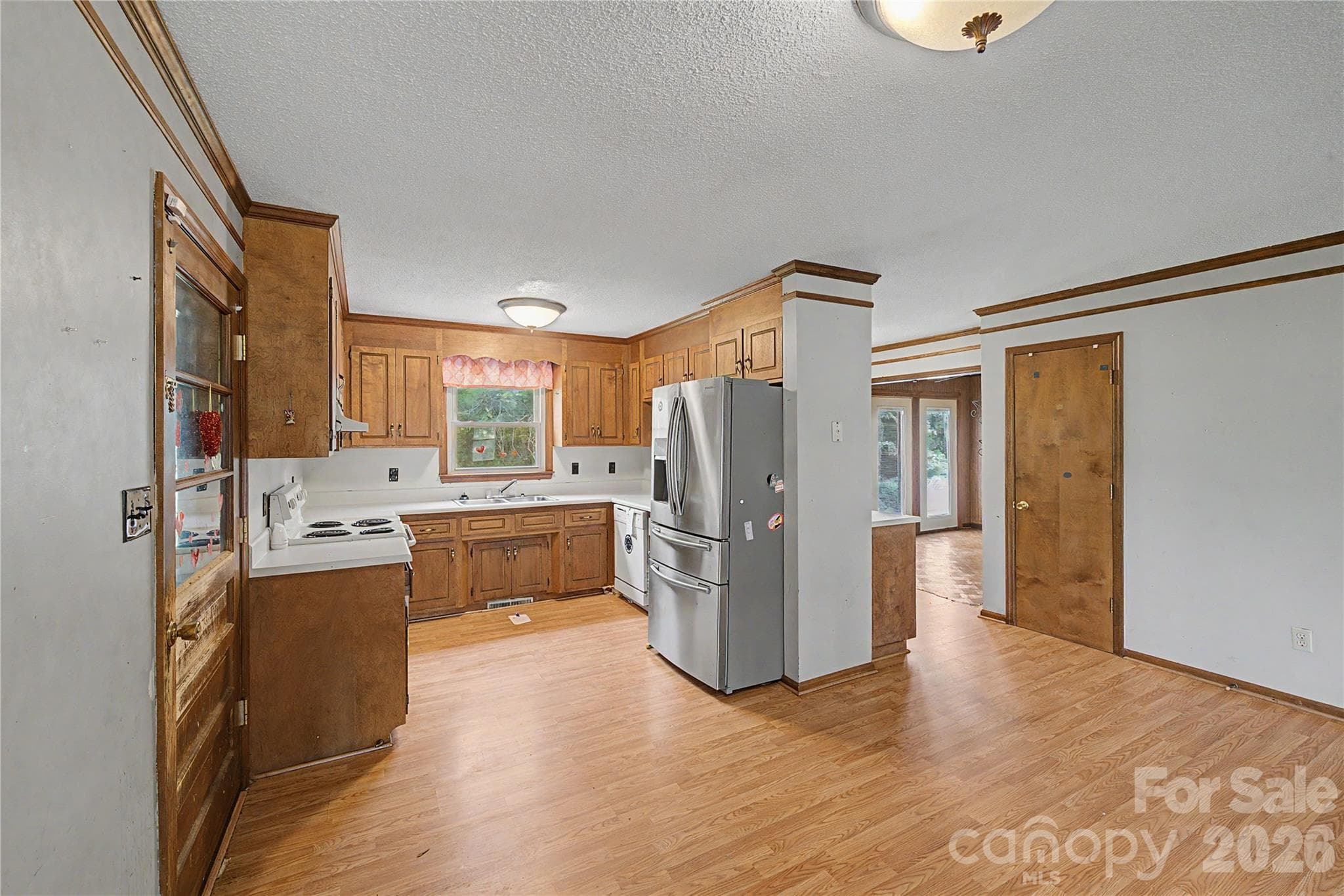 Single Family Residence at 102 Nob Hill Drive, Gaffney, photo 13 of 31