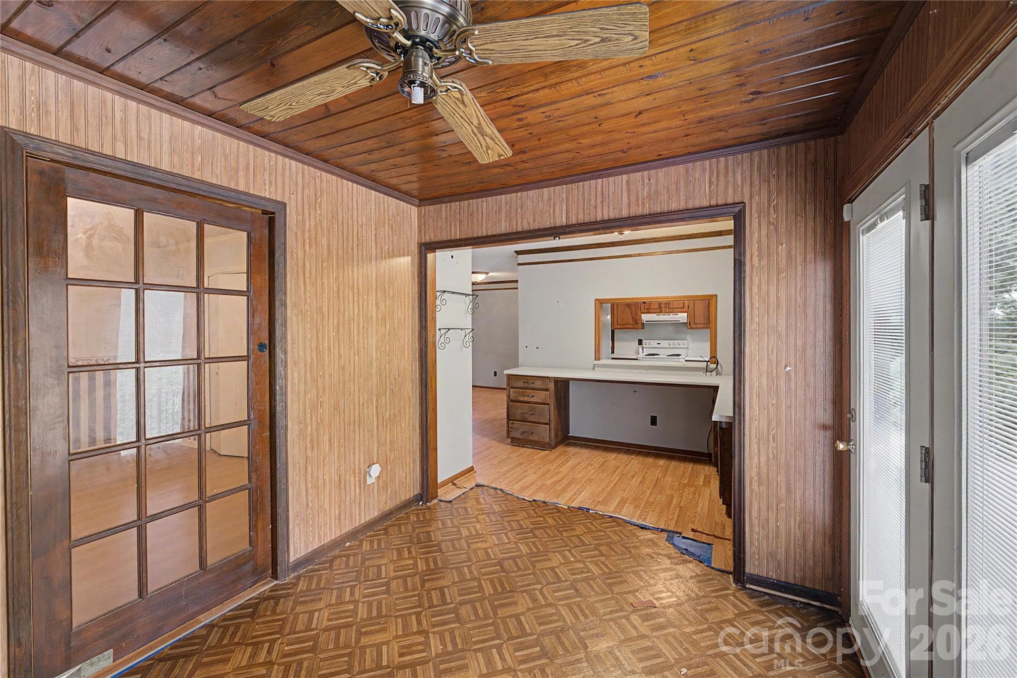 Single Family Residence at 102 Nob Hill Drive, Gaffney, photo 17 of 31