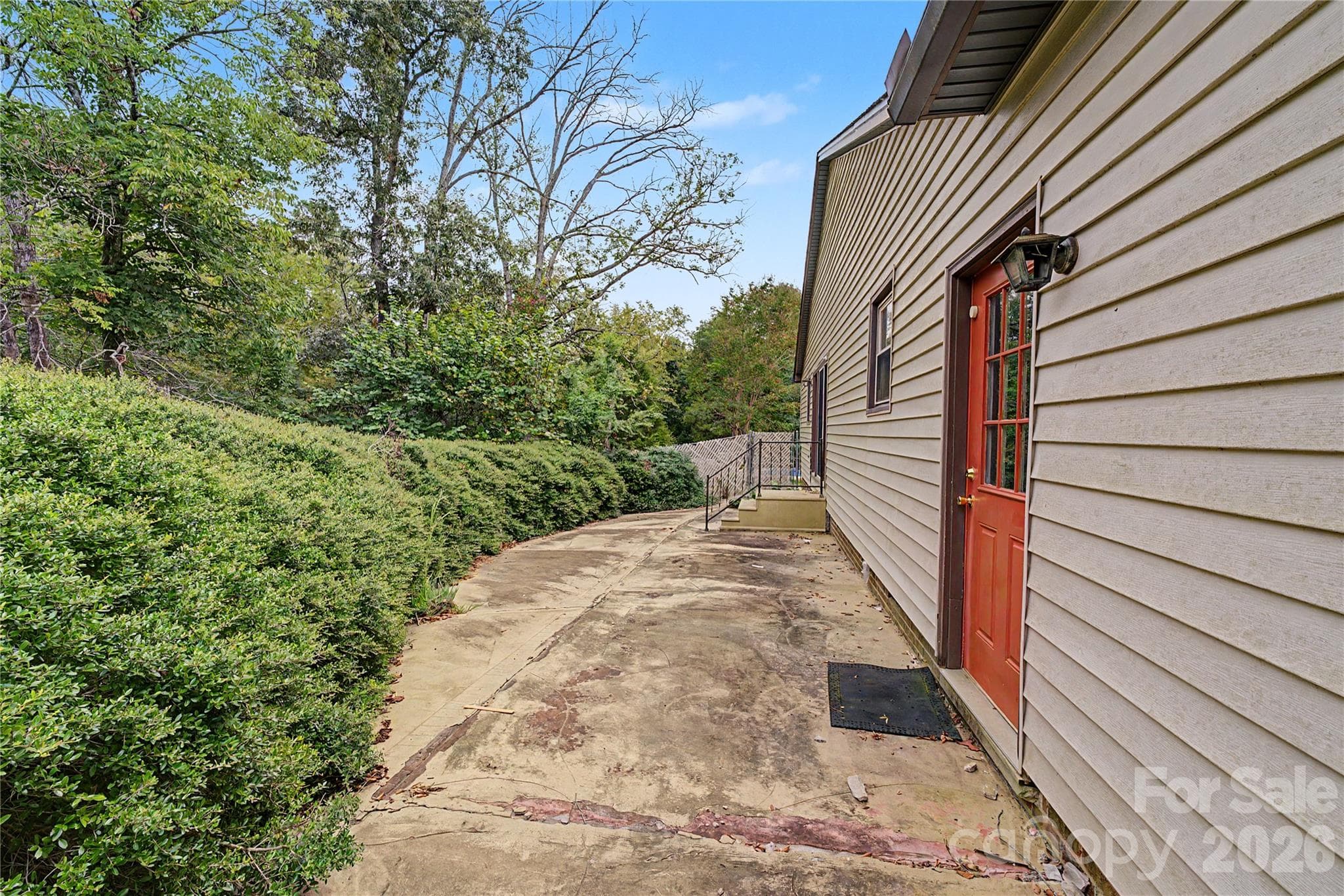 Single Family Residence at 102 Nob Hill Drive, Gaffney, photo 27 of 31