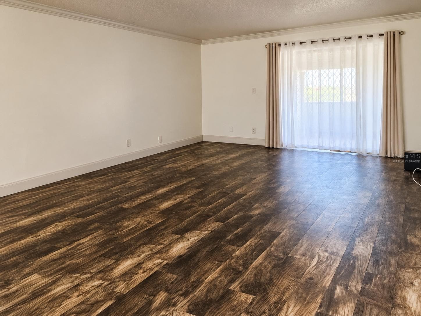 Virtually Staged - 2784 DUDLEY DR #E, WEST PALM BEACH