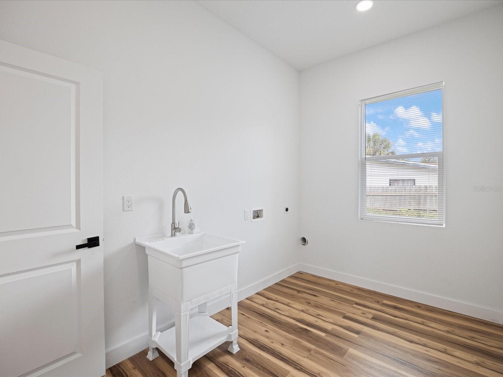 Single Family Residence at 611 ELM ST, SAFETY HARBOR, photo 14 of 45