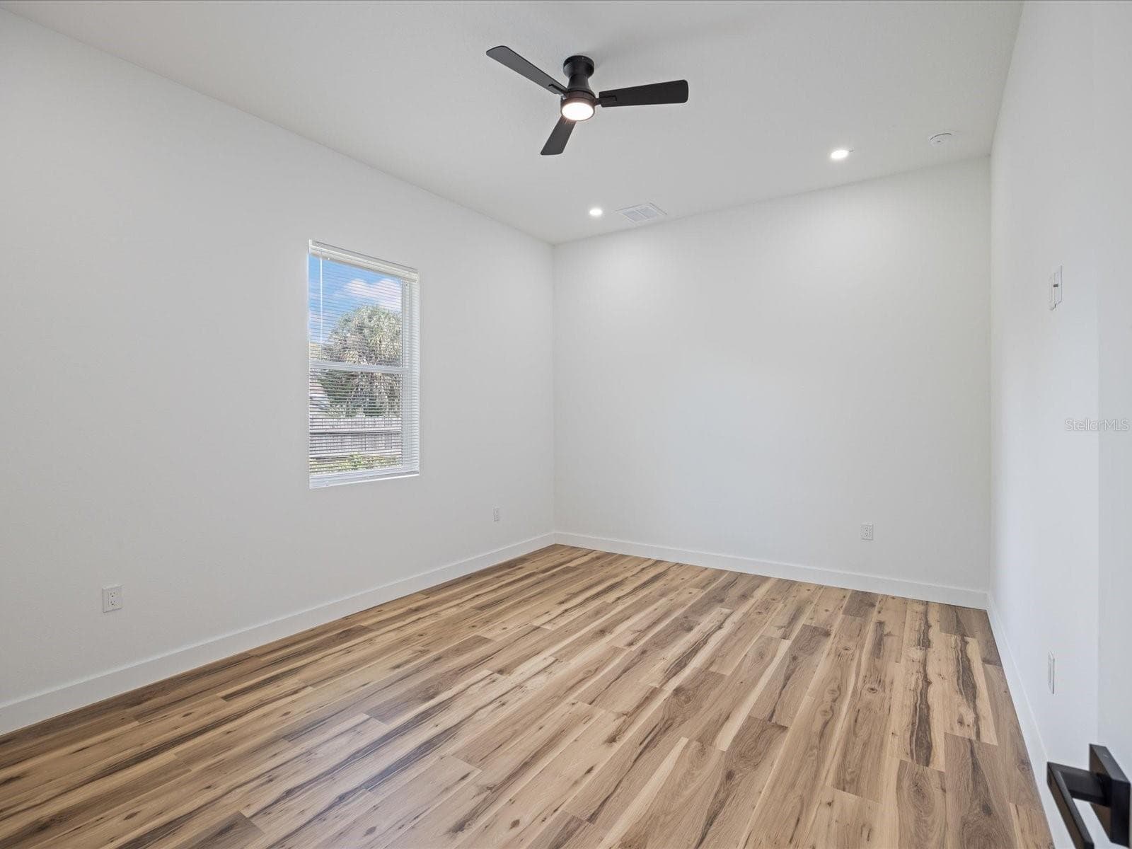 Single Family Residence at 611 ELM ST, SAFETY HARBOR, photo 23 of 45