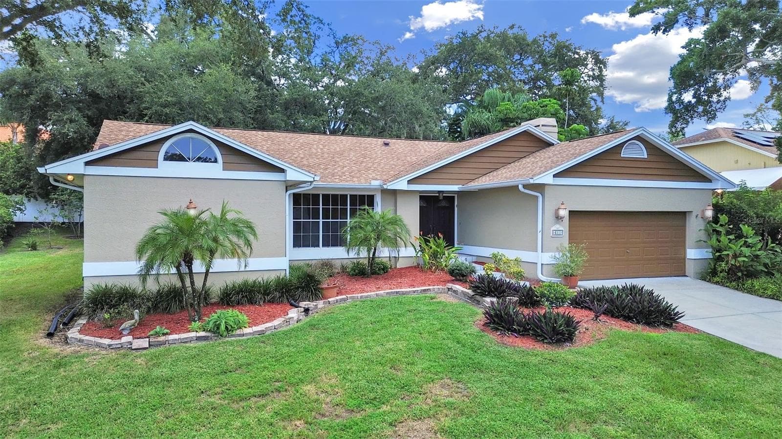 611 TOMOKA DR