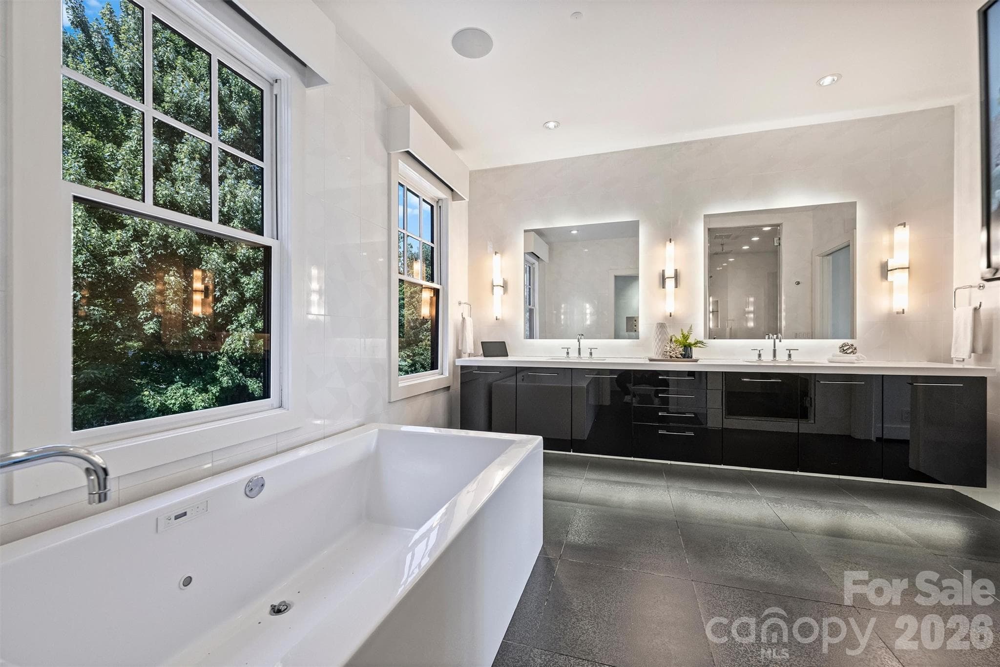 Primary Bath - 423 S Summit Avenue, Charlotte