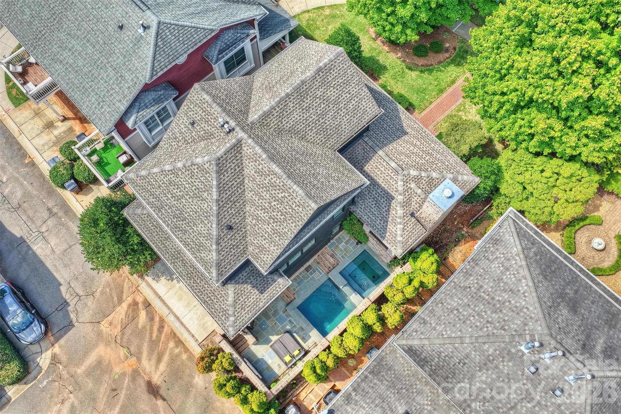 Single Family Residence at 423 S Summit Avenue, Charlotte, photo 47 of 48