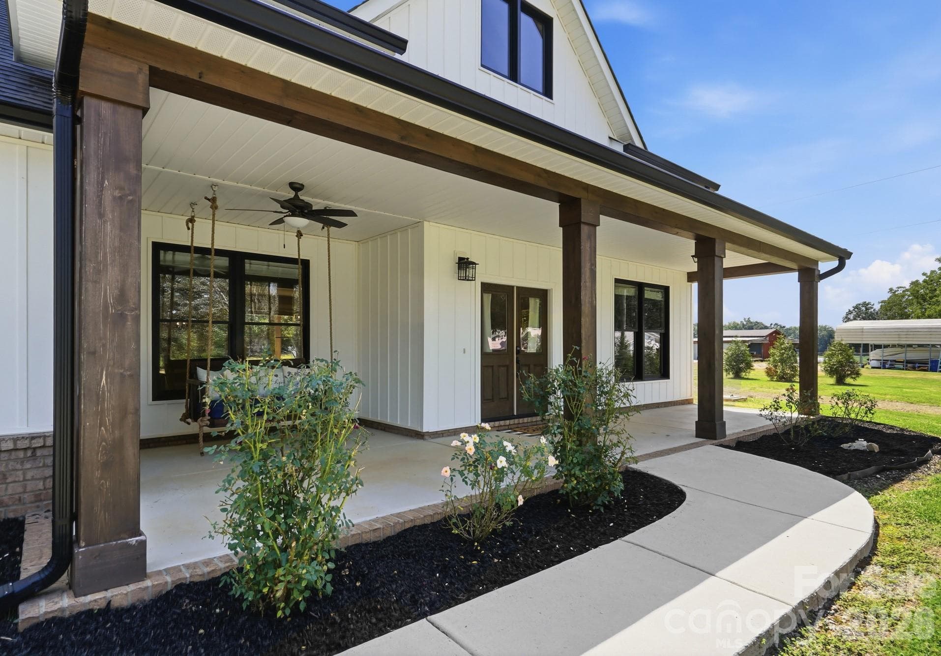 Stunning Large Covered Porch - 5115 Waxhaw Highway, Monroe