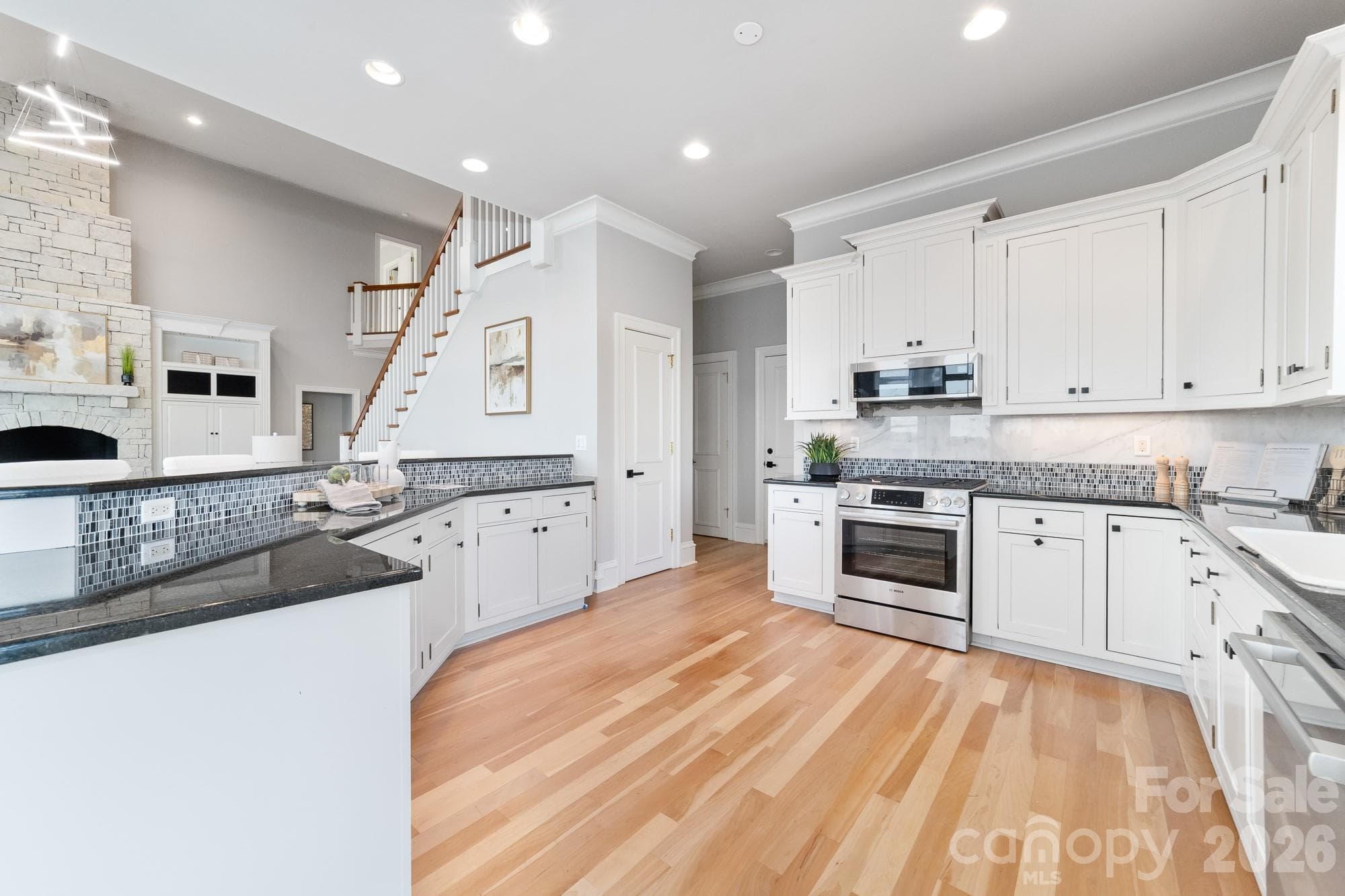 Single Family Residence at 18212 & 18210 Pompano Place, Cornelius, photo 11 of 41